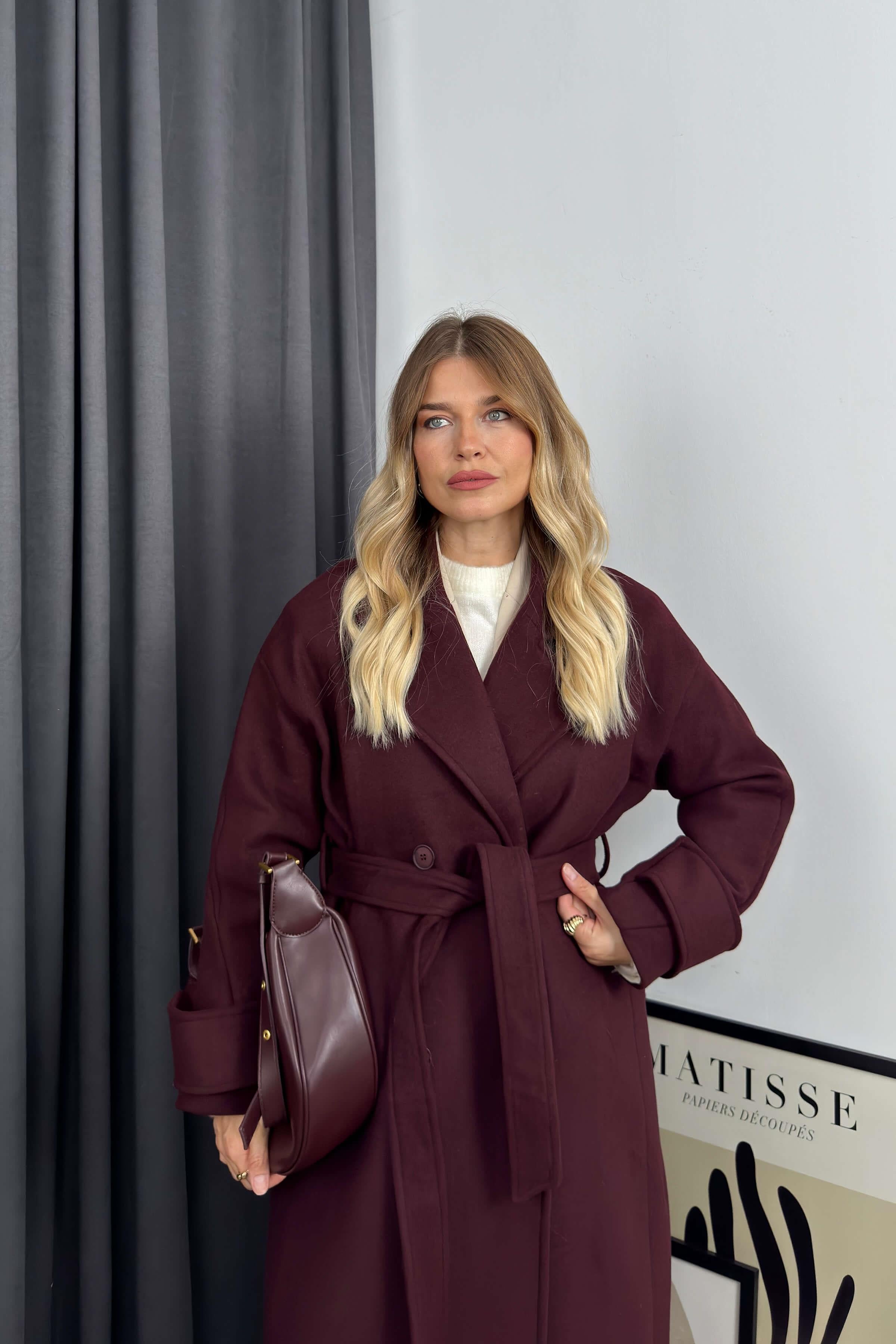 Bordo Kruvaze Astarlı Kuşaklı Düğmeli Oversize Yün Kaban