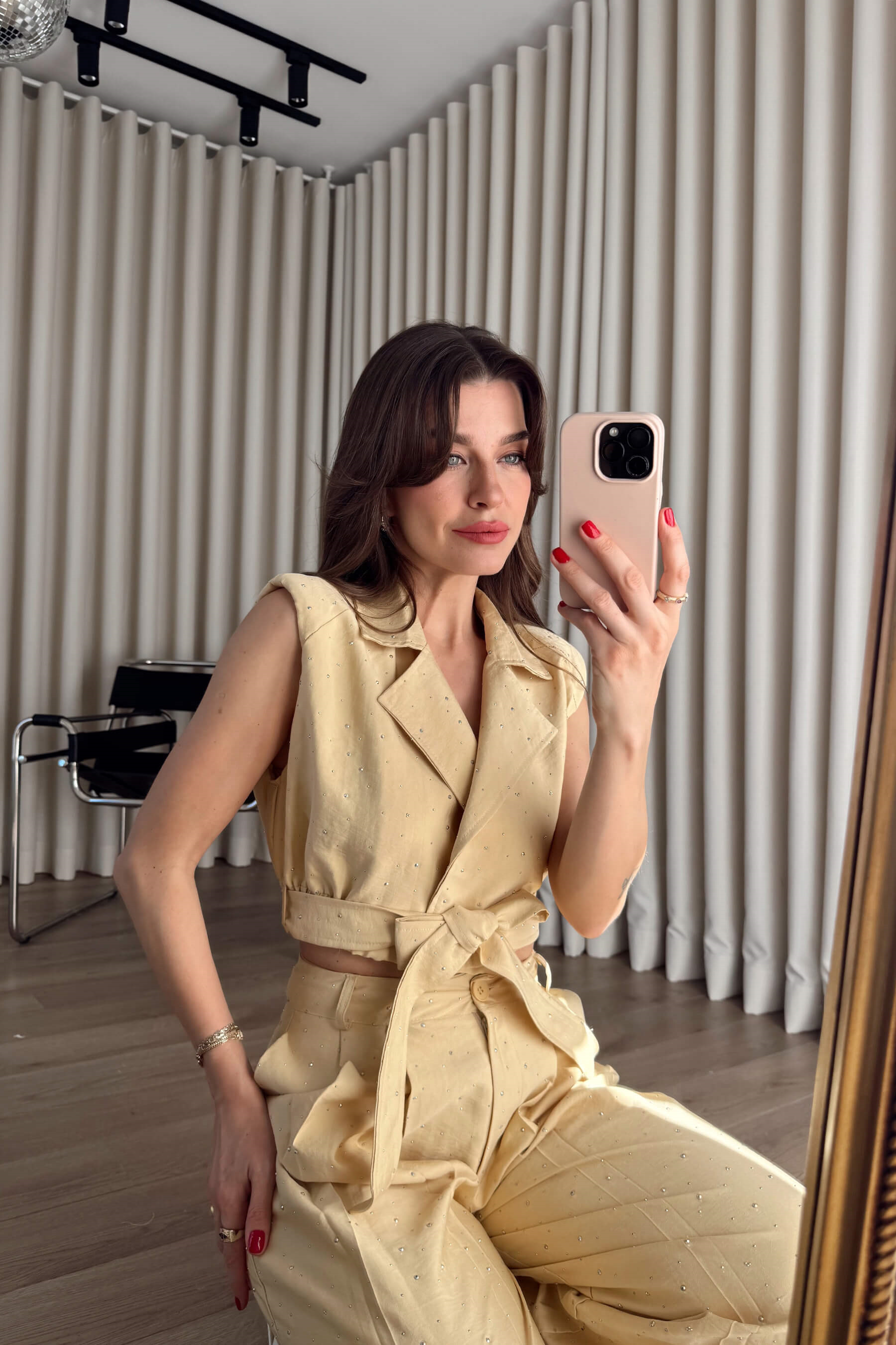 Butter Yellow Taşlı Yüksek Bel Kemerli Yelek Pantolon Takım