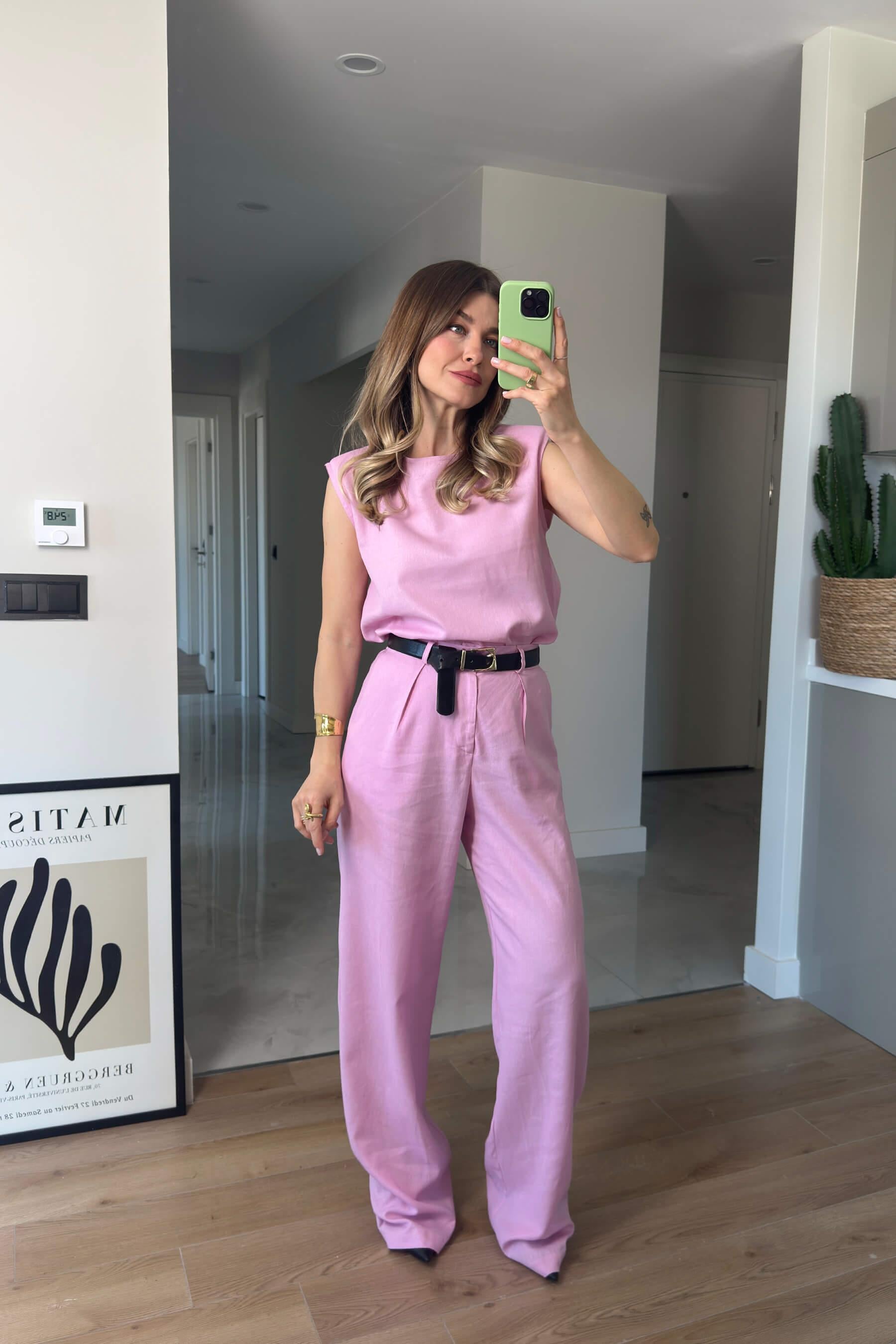 Pembe Vatkalı Kolsuz Keten Bluz Pantolon Takım