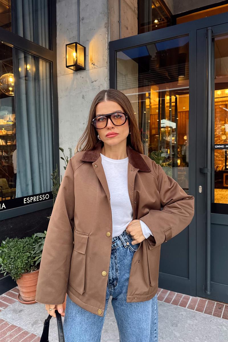 Kahverengi Kadife Yakalı Fermuarlı Oversize Kapitone Gabardin Ceket