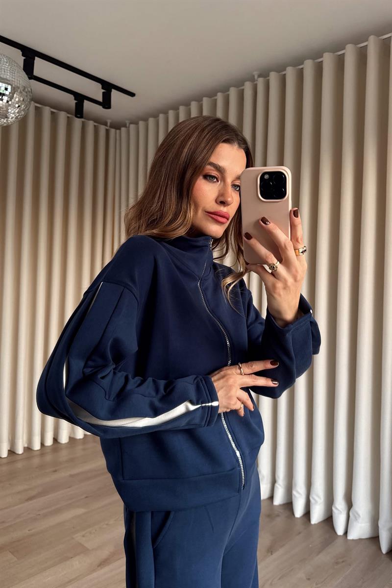 Mavi Şerit Detaylı Fermuarlı Modal Eşofman Takımı