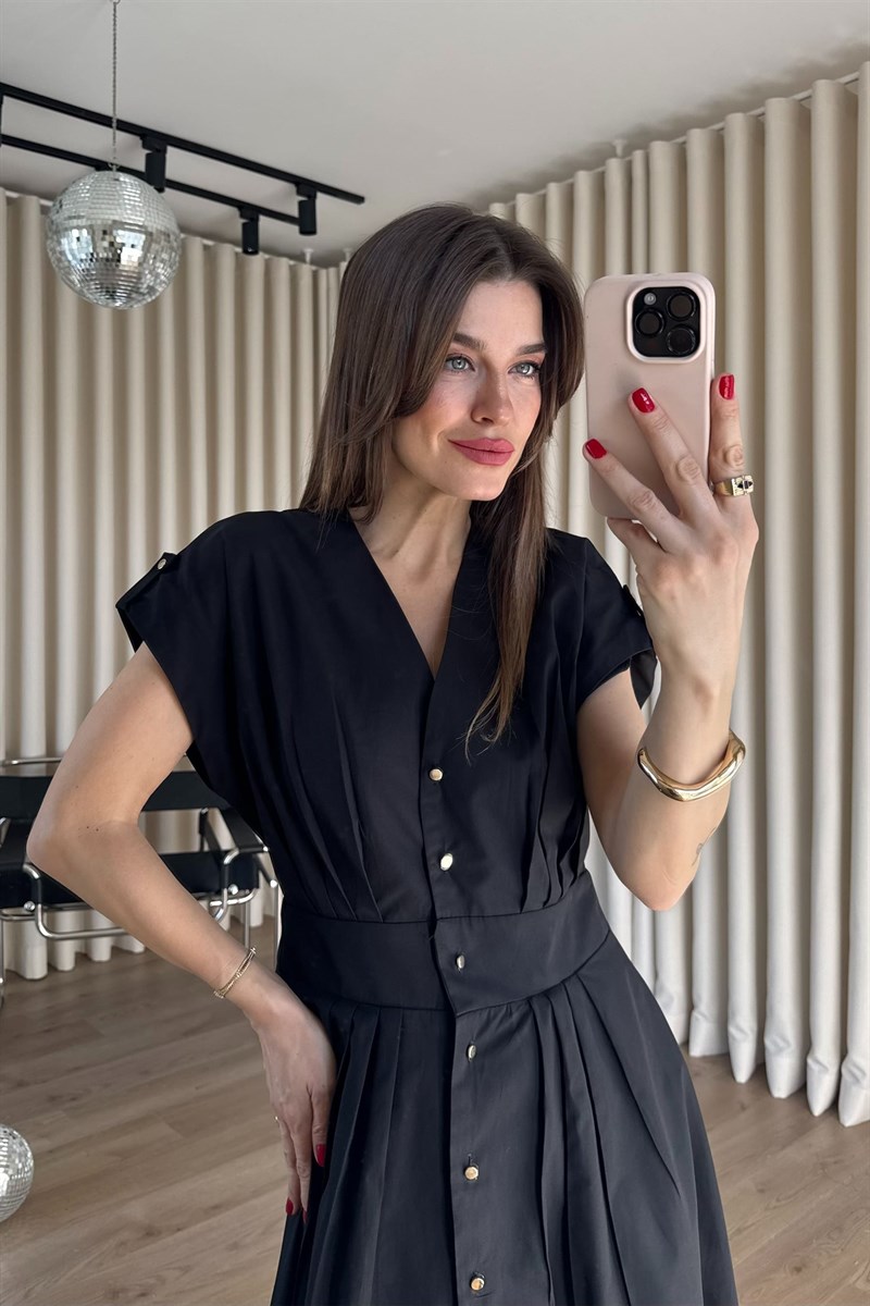 Siyah Gold Düğmeli Pileli Gömlek Elbise