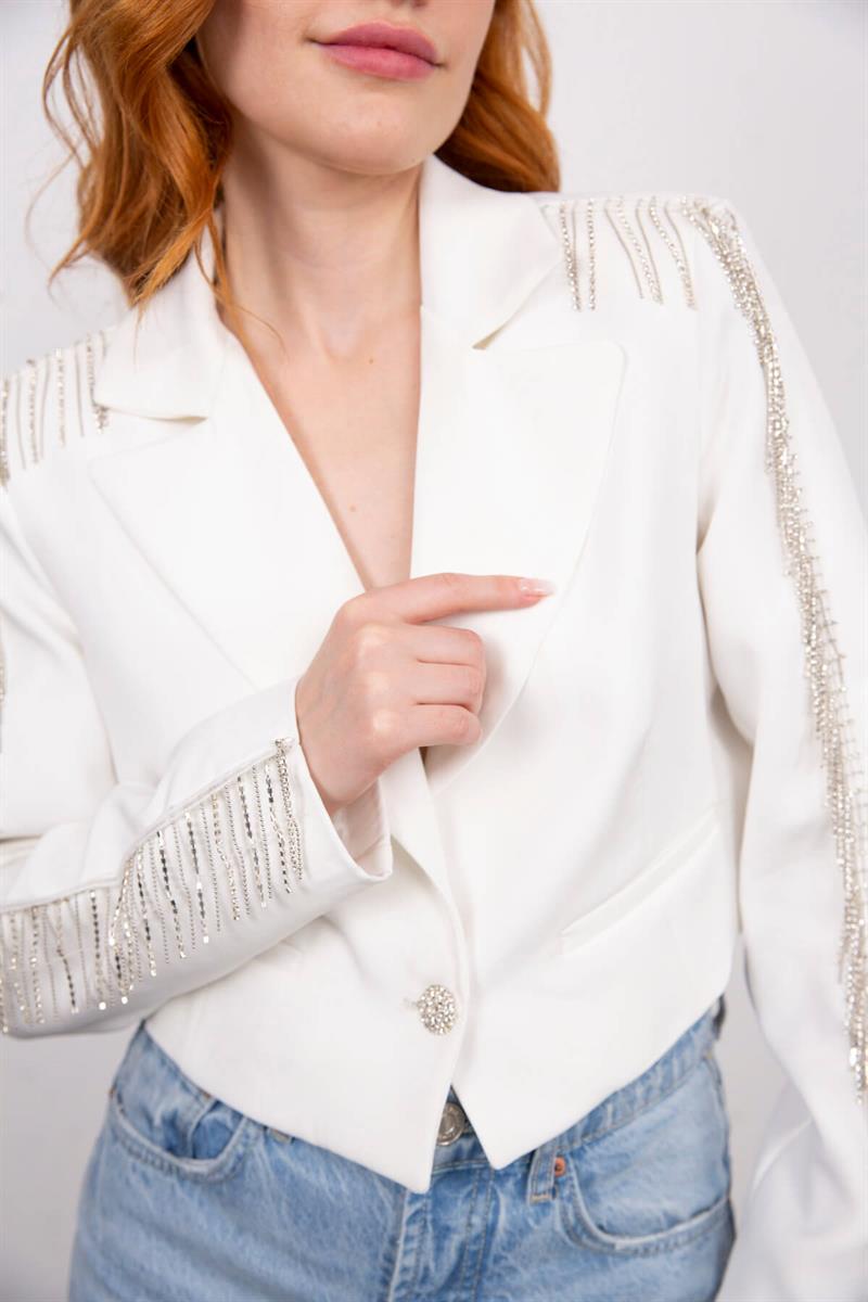 Beyaz Taş Detaylı Astarlı Crop Blazer Ceket