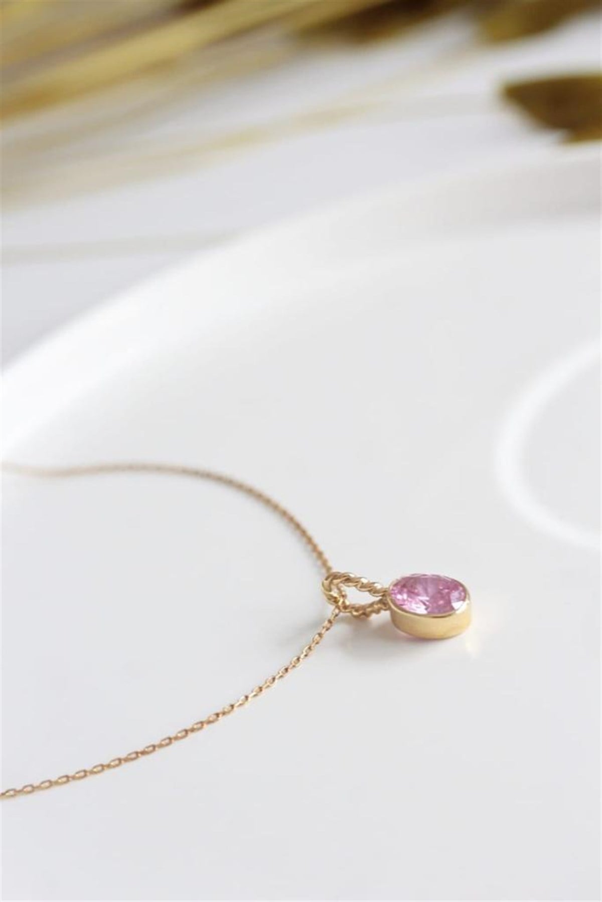 Doğal Taş Kolye ( Temmuz Ayı, Pembe Zirkon )
