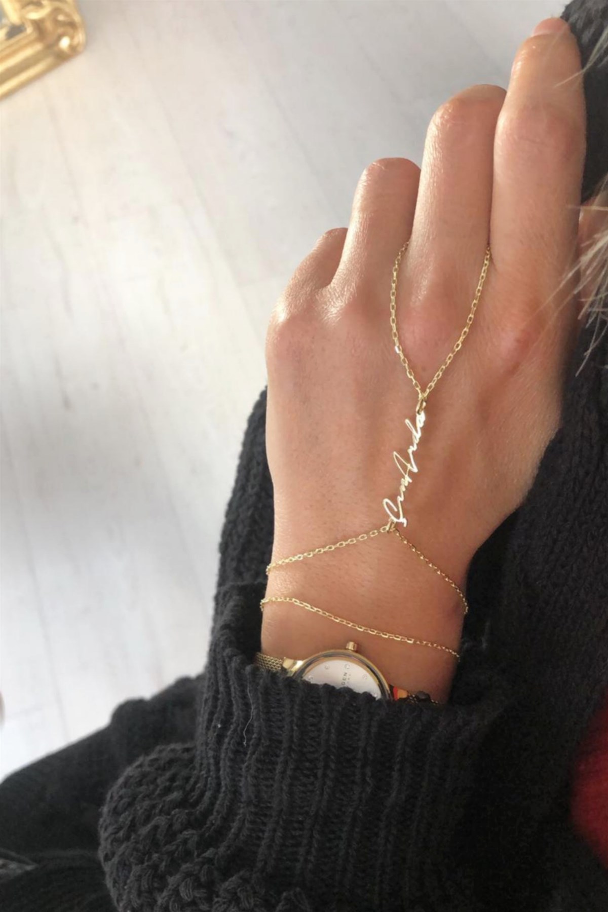 El Yazısı İsim Şahmeran