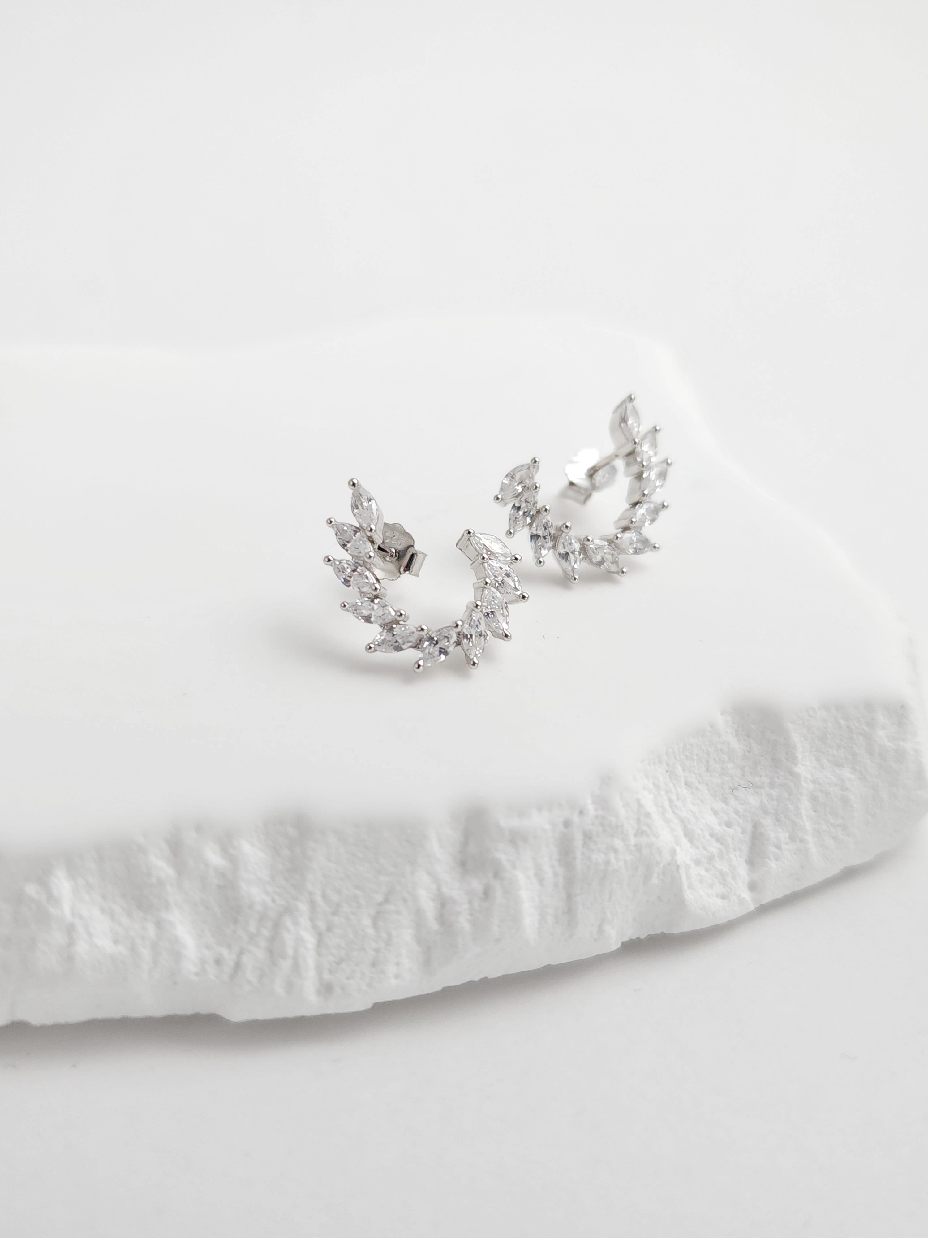 İtalyan Zirkon Çivi Küpe