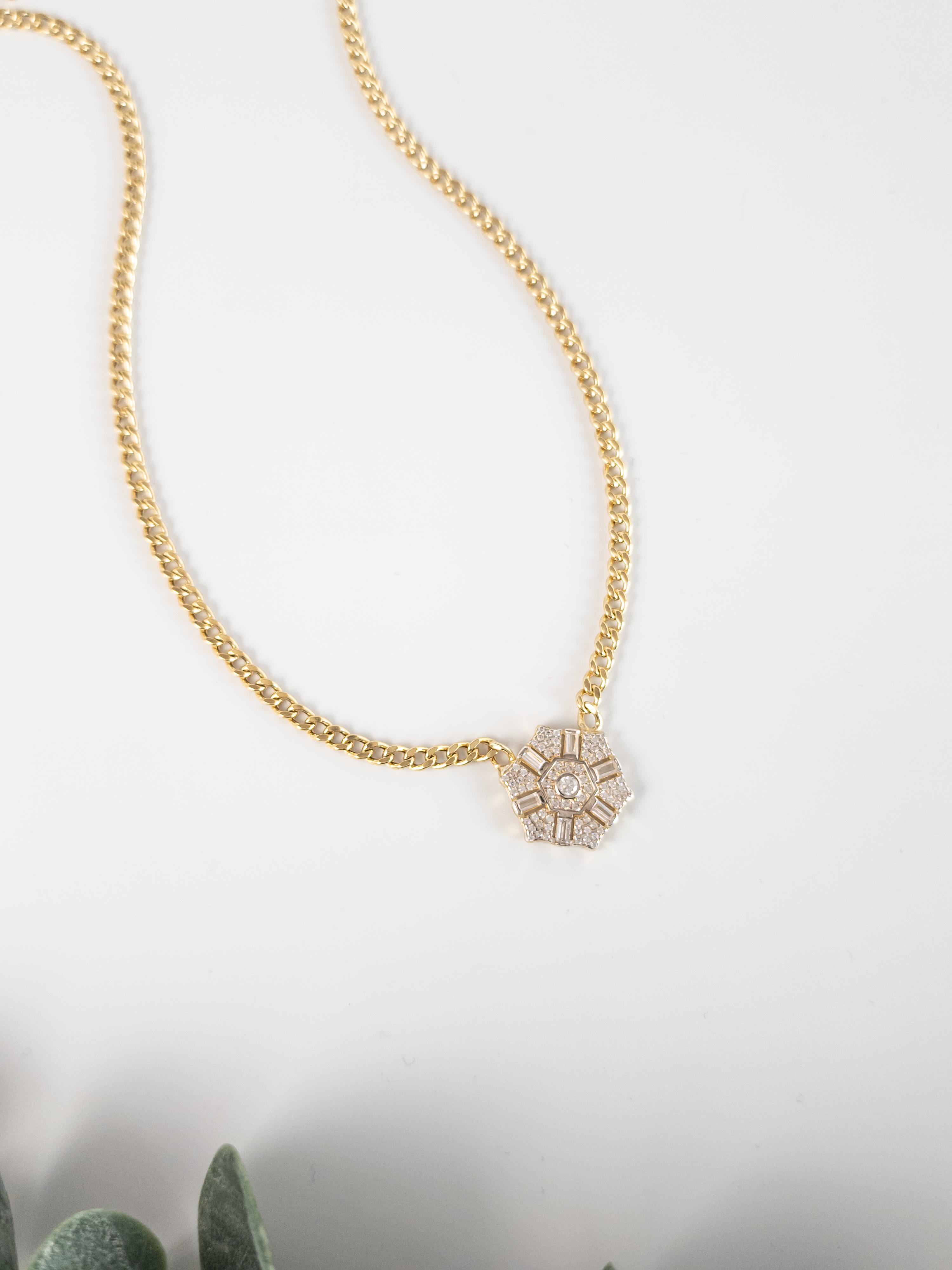 Baget Chain Kolye