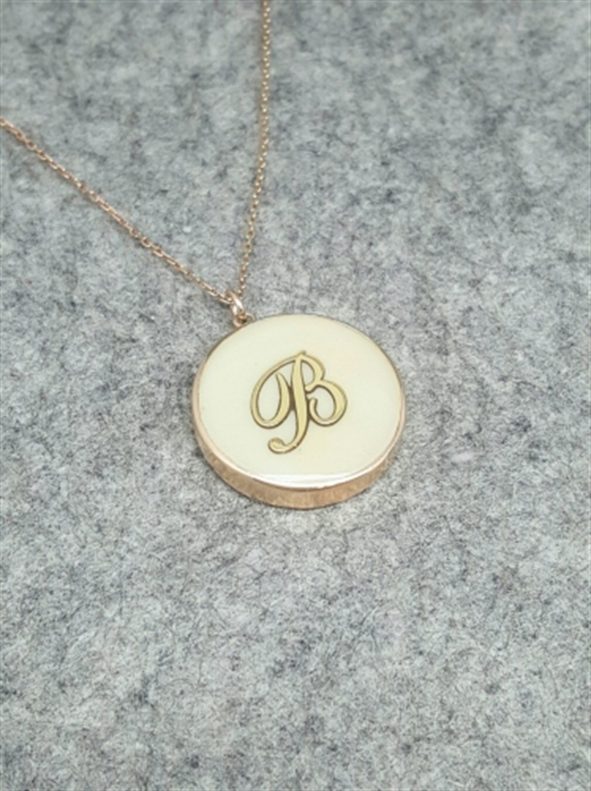 Büyük Boy Tasarım Harf Kolye  (İstediğiniz Harf Çalışılıyor)