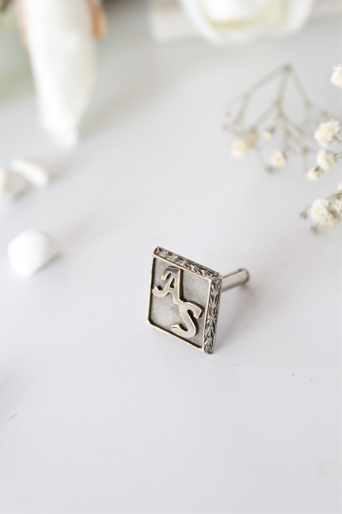 Çift Harf Kol Düğmesi