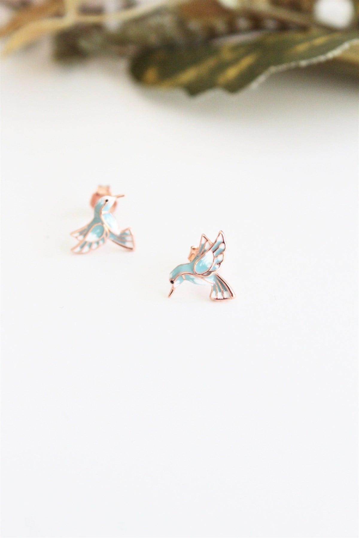 Dilek Kuşu Çivi Küpe