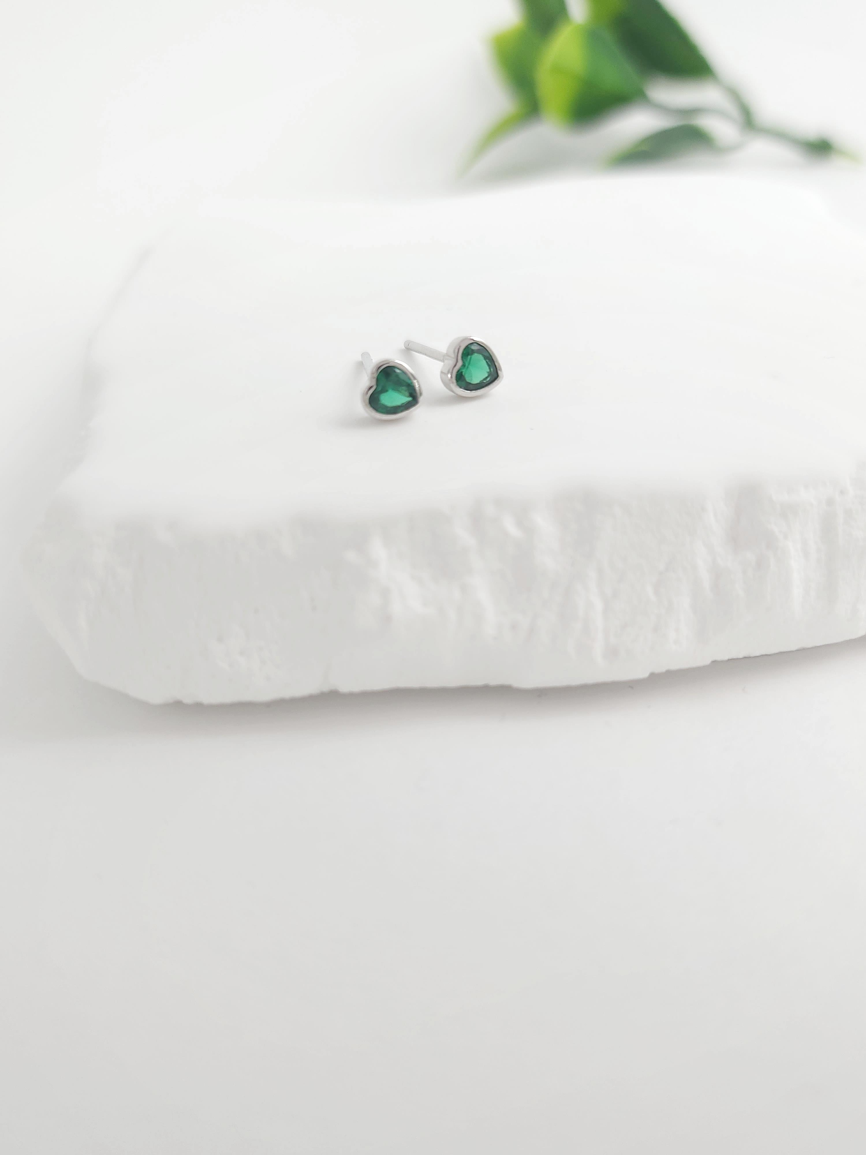 Doğal Taş Kalp Küpe