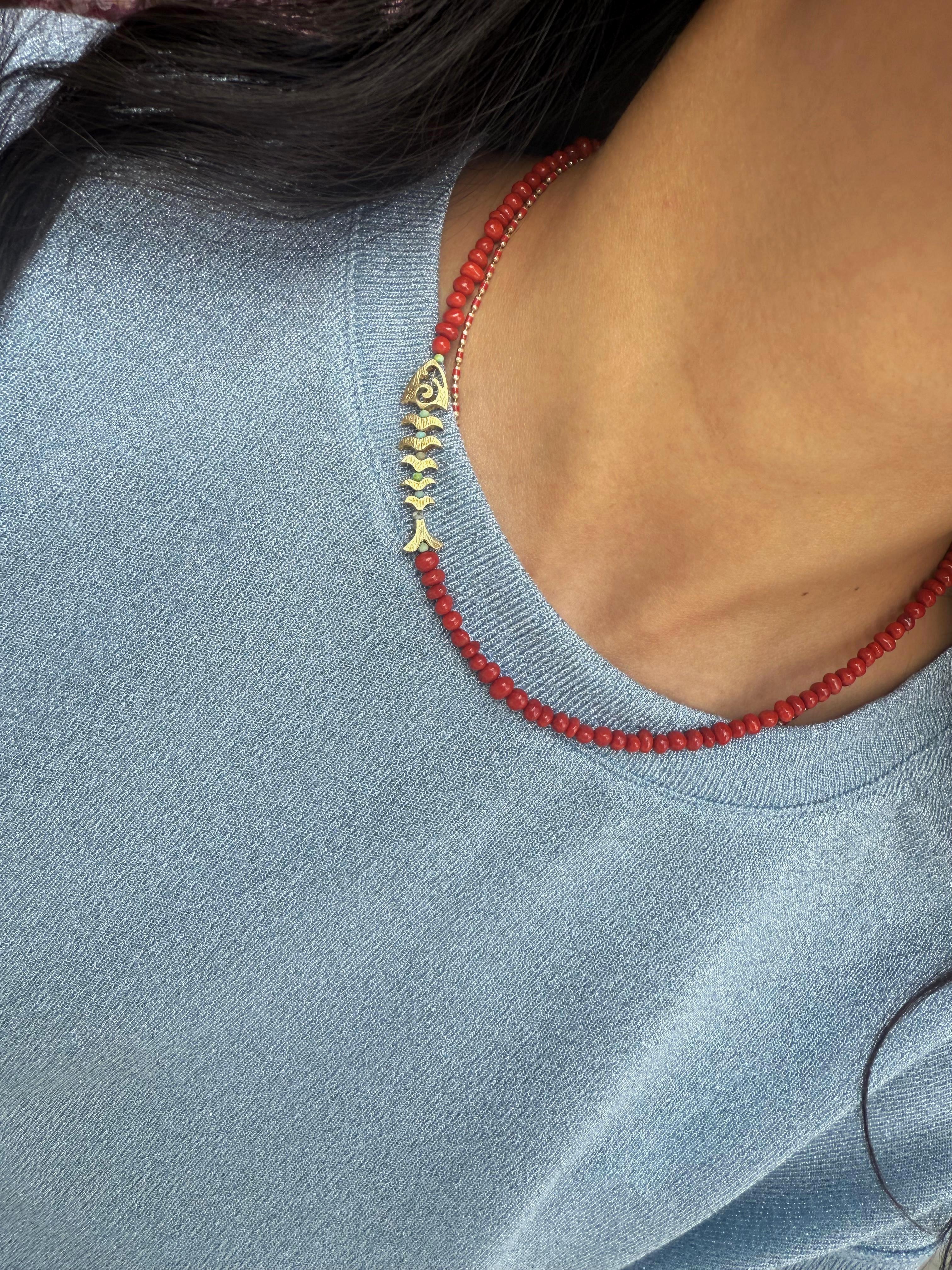 Doğal Taş ( Mercan ) Balık Kolye