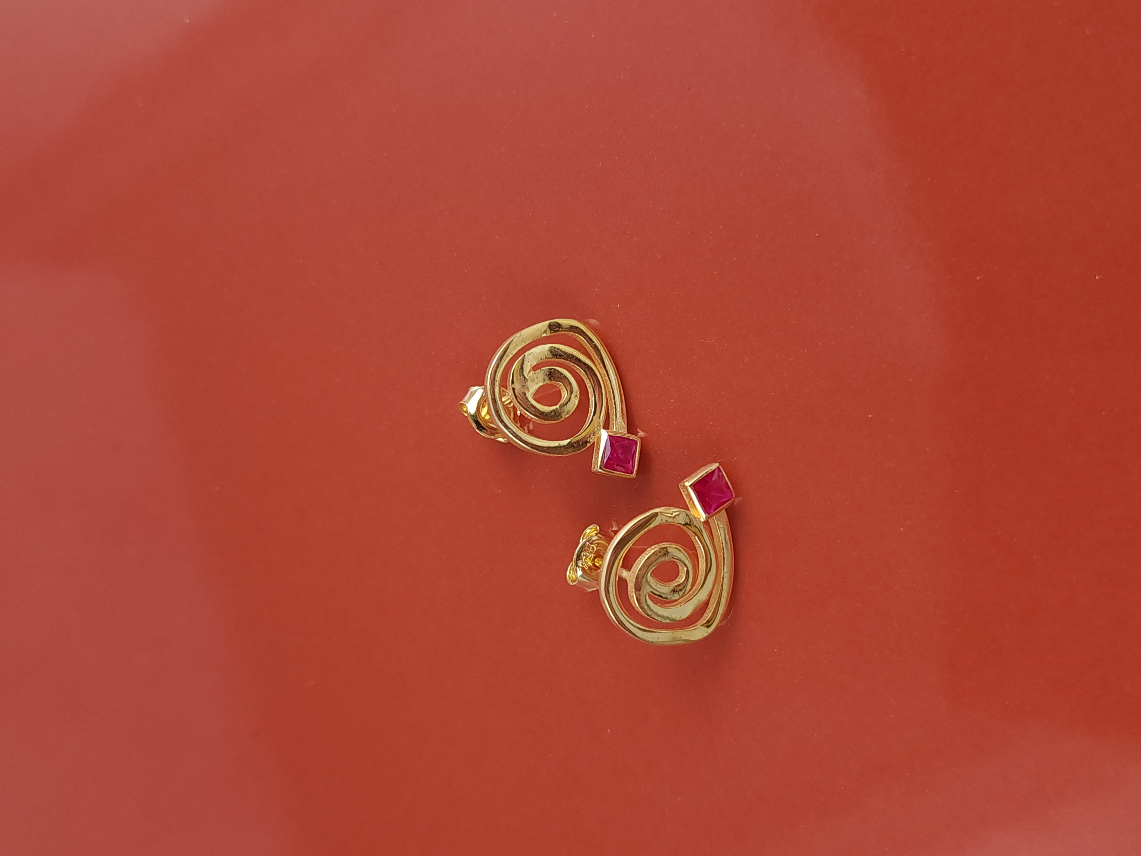 Doğaltaş Spiral 2 Küpe