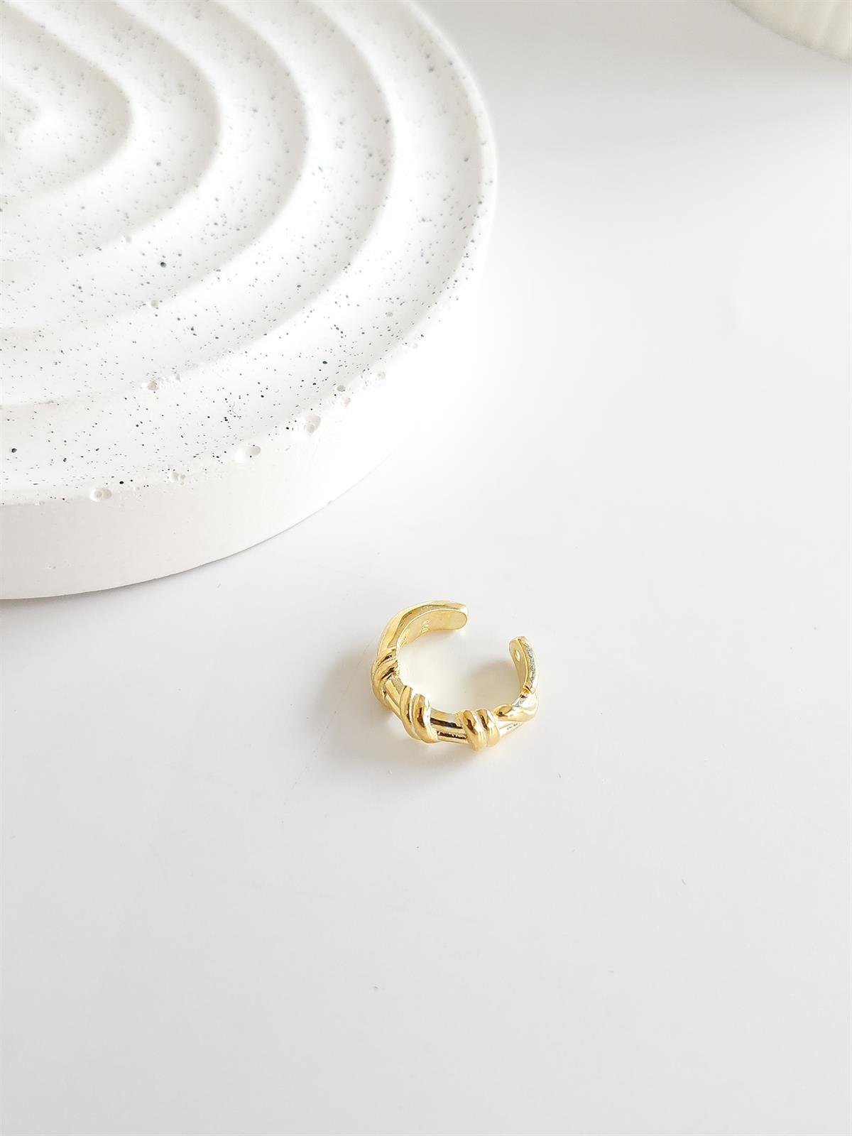 Düğüm Kıkırdak Küpe