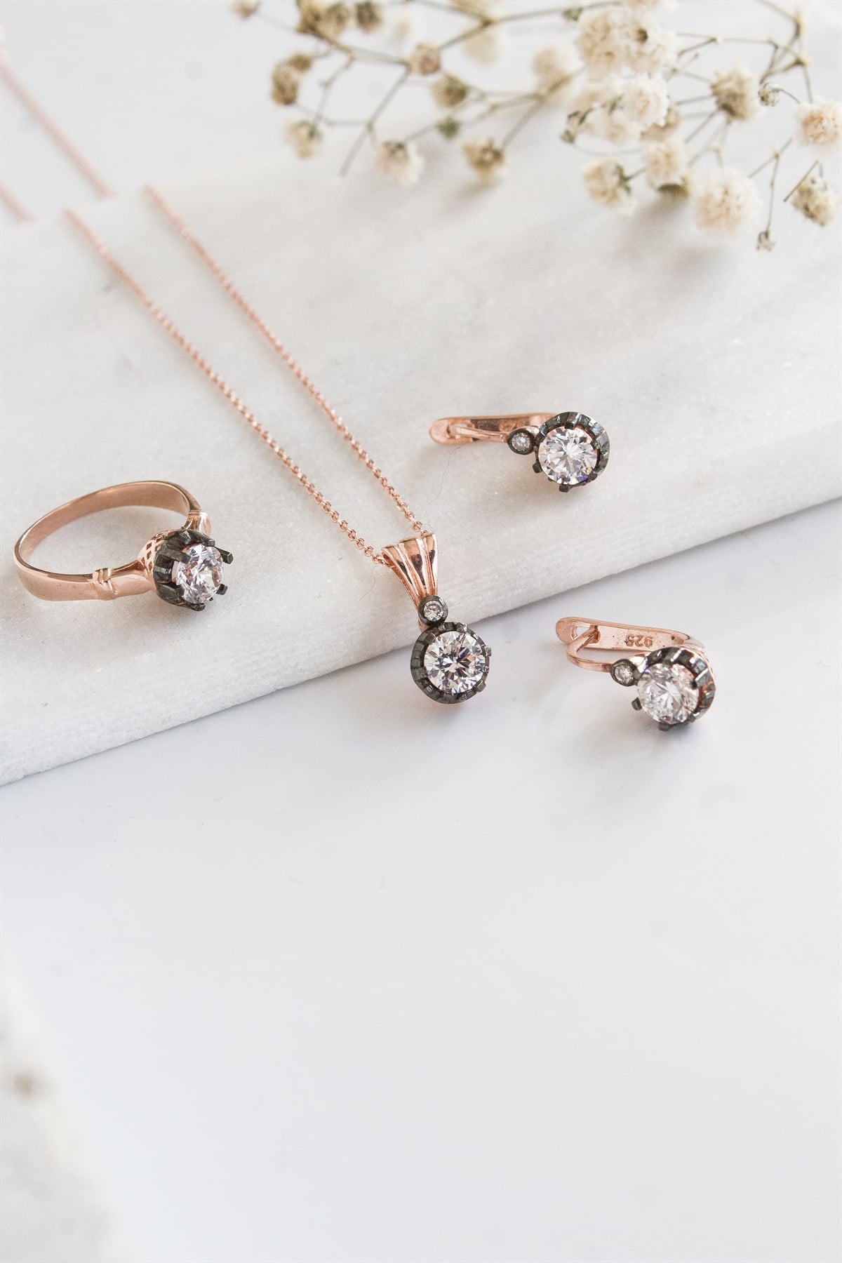 Elmas Montur Set