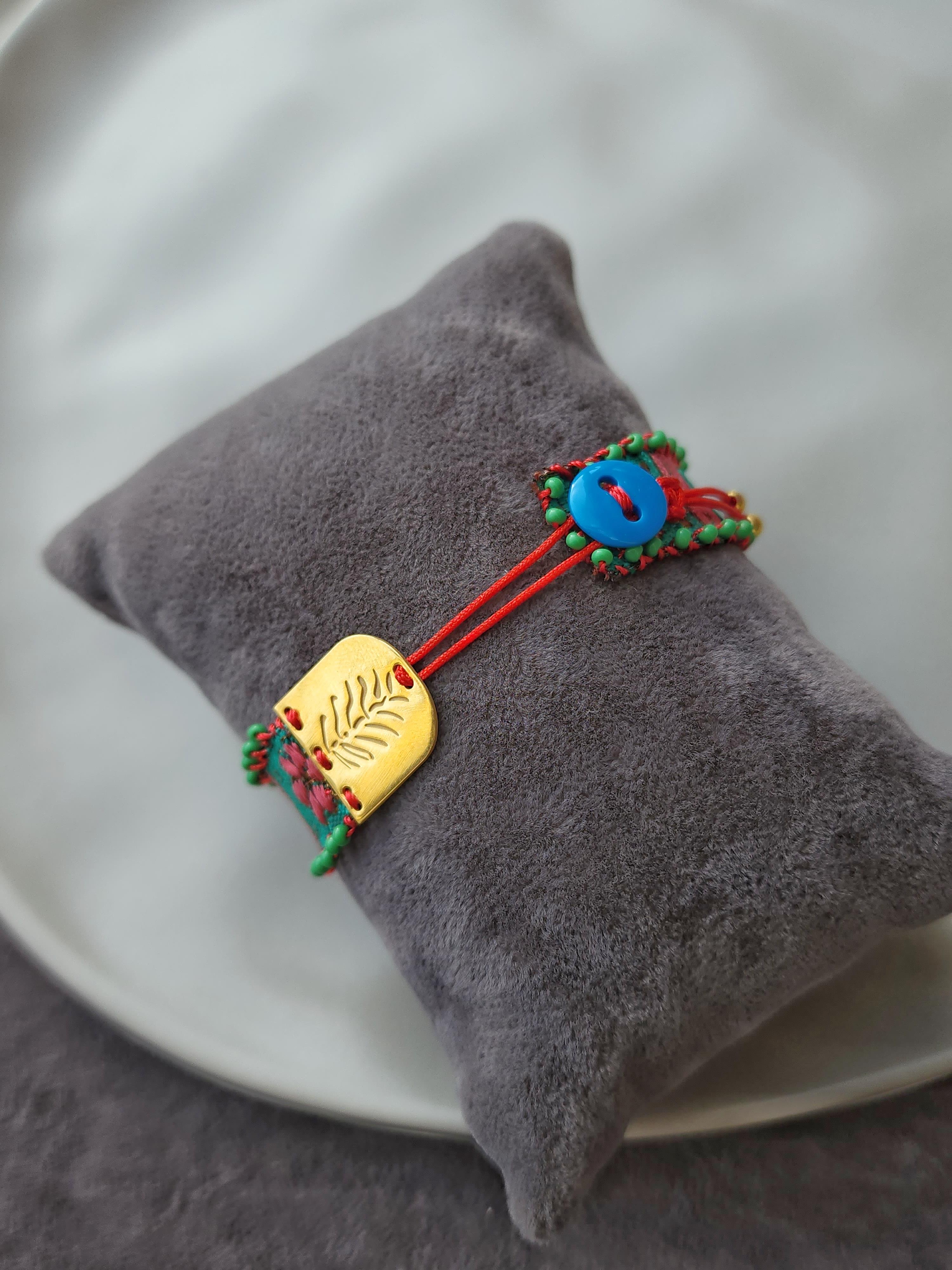 İpek Tasarım Bileklik 