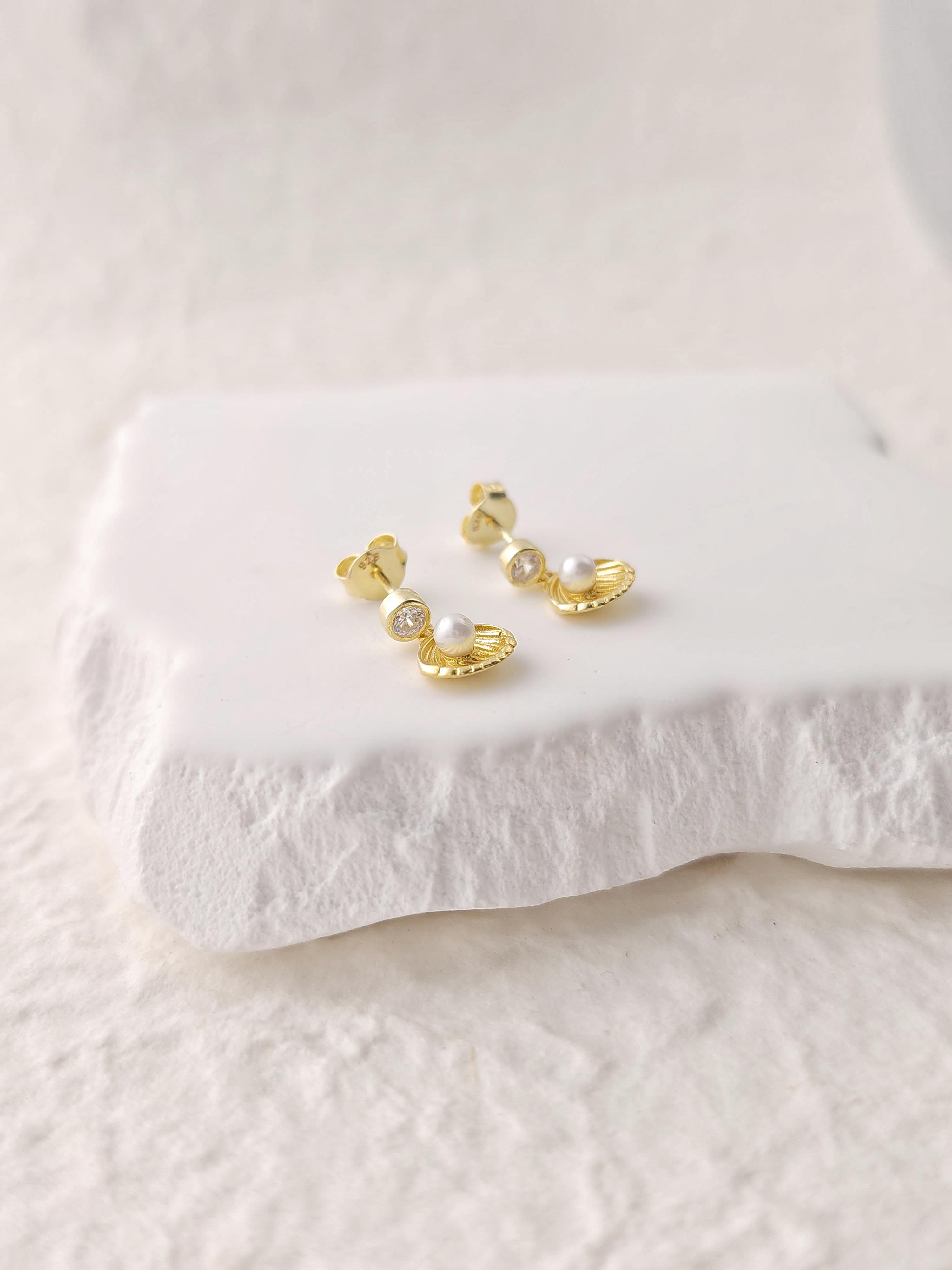 İstiridye İnci Küpe