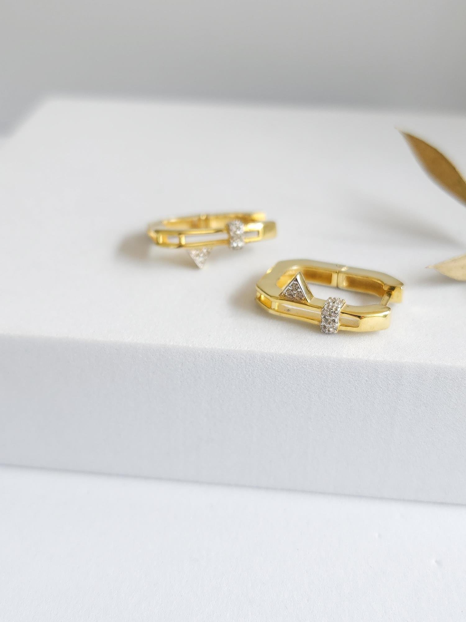 İtalyan Halka Küpe