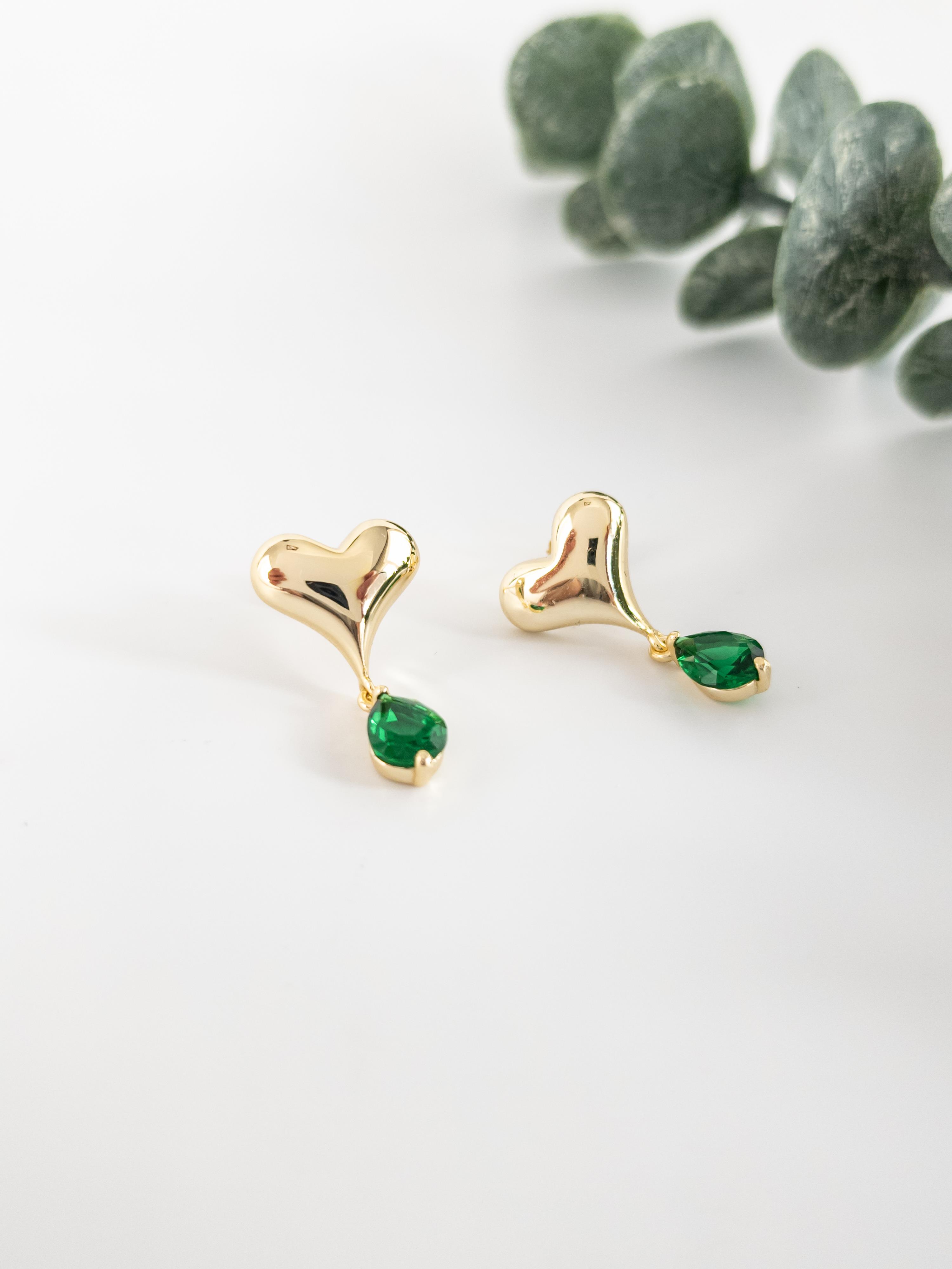 İtalyan Tasarım Kalp Küpe