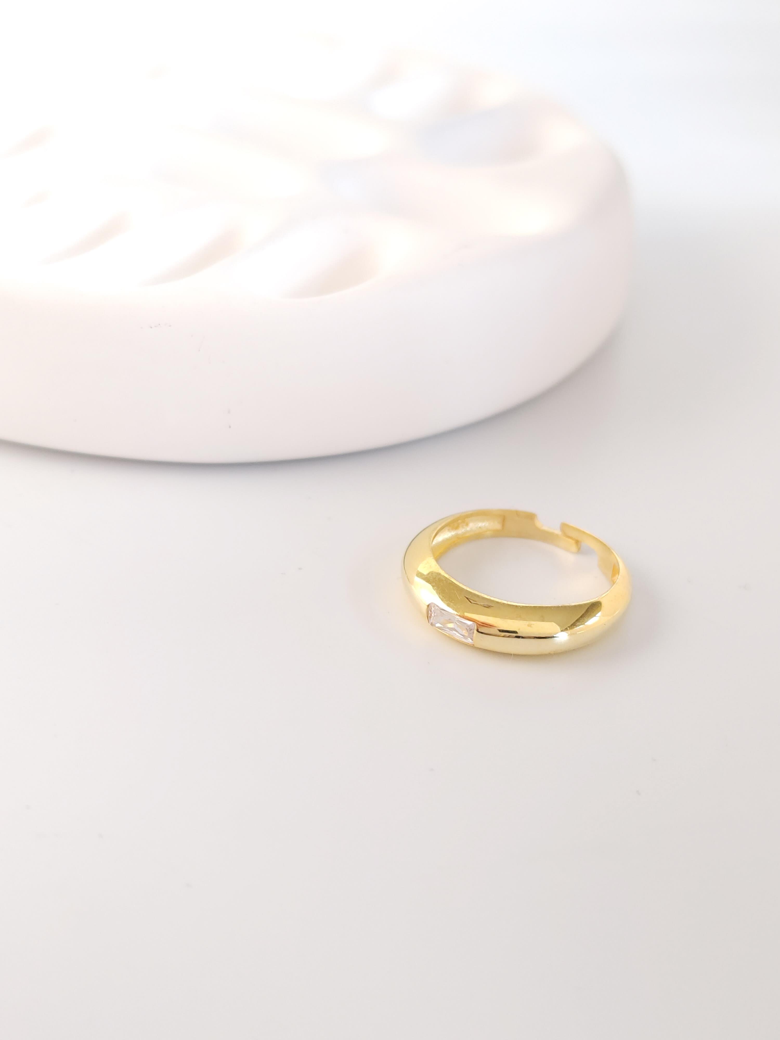 Minimal 2 baget Yüzük