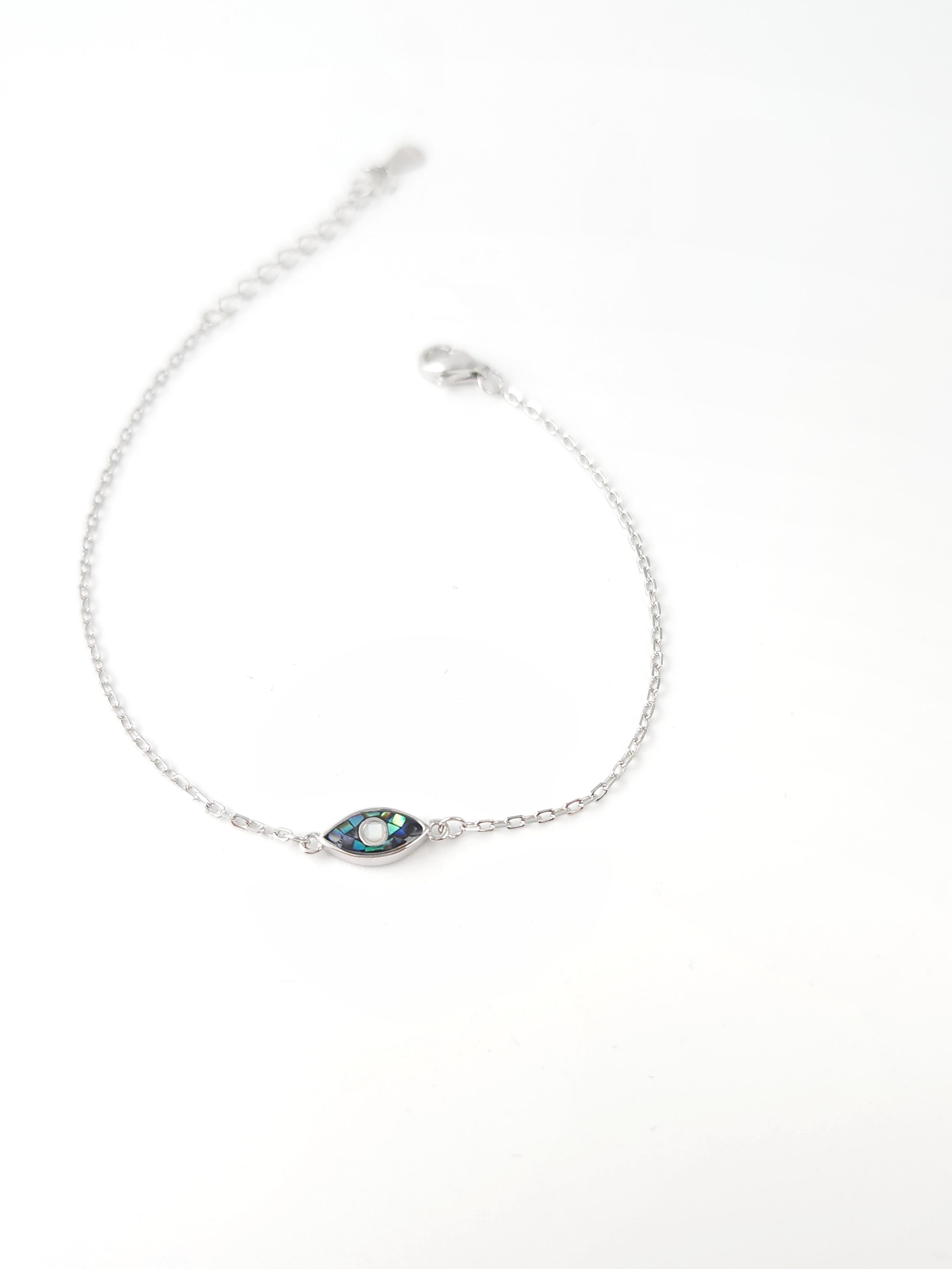 Minimal Göz Bileklik