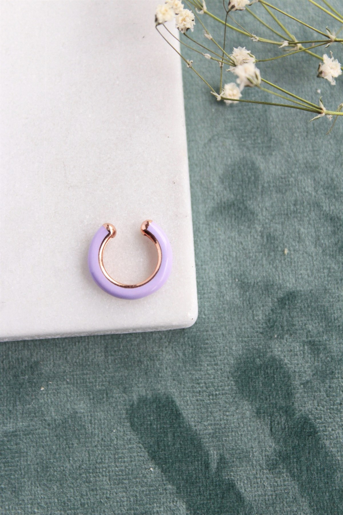 Neon Kıkırdak Küpe