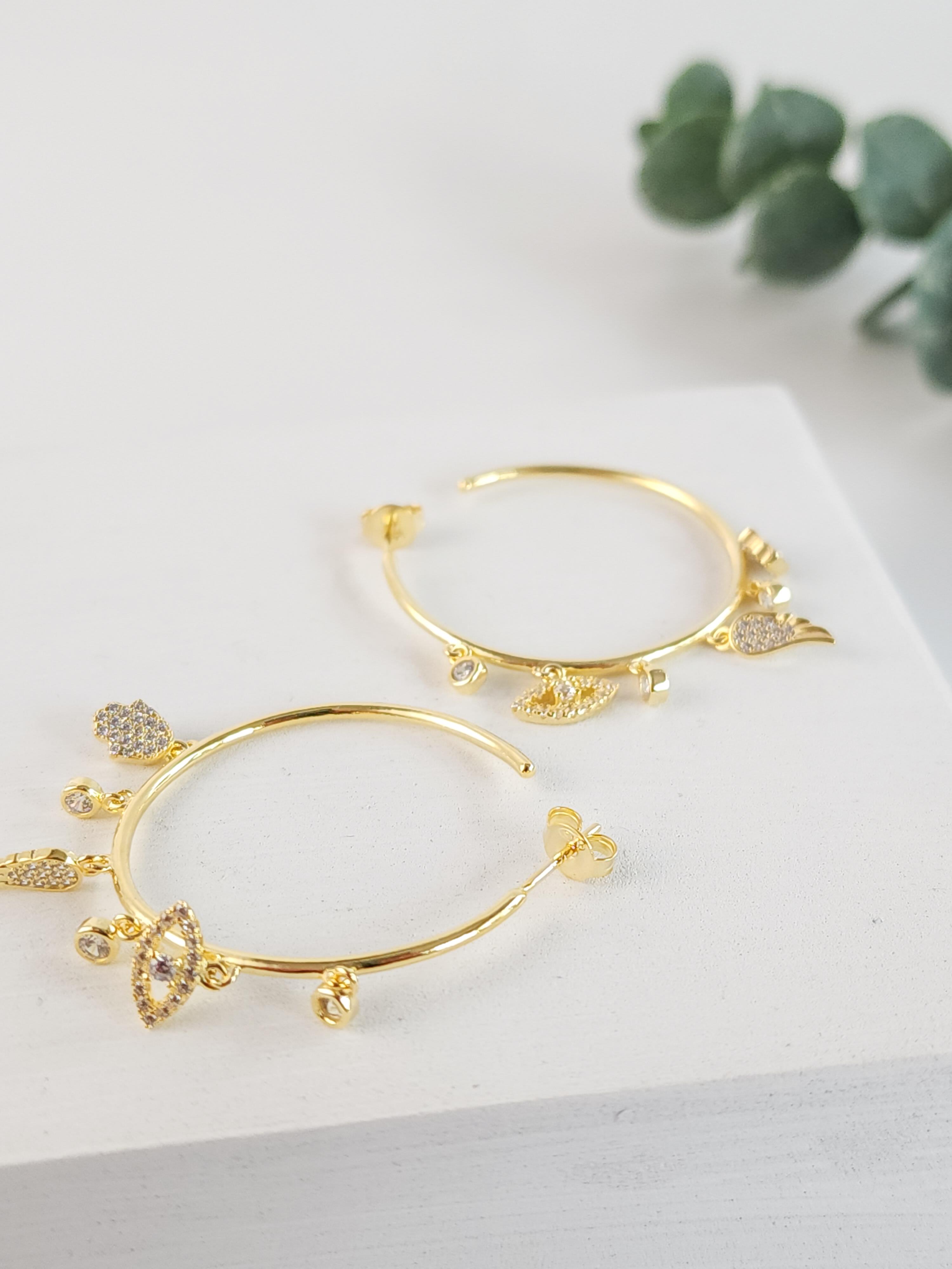 Şans Simge Çivi Küpe