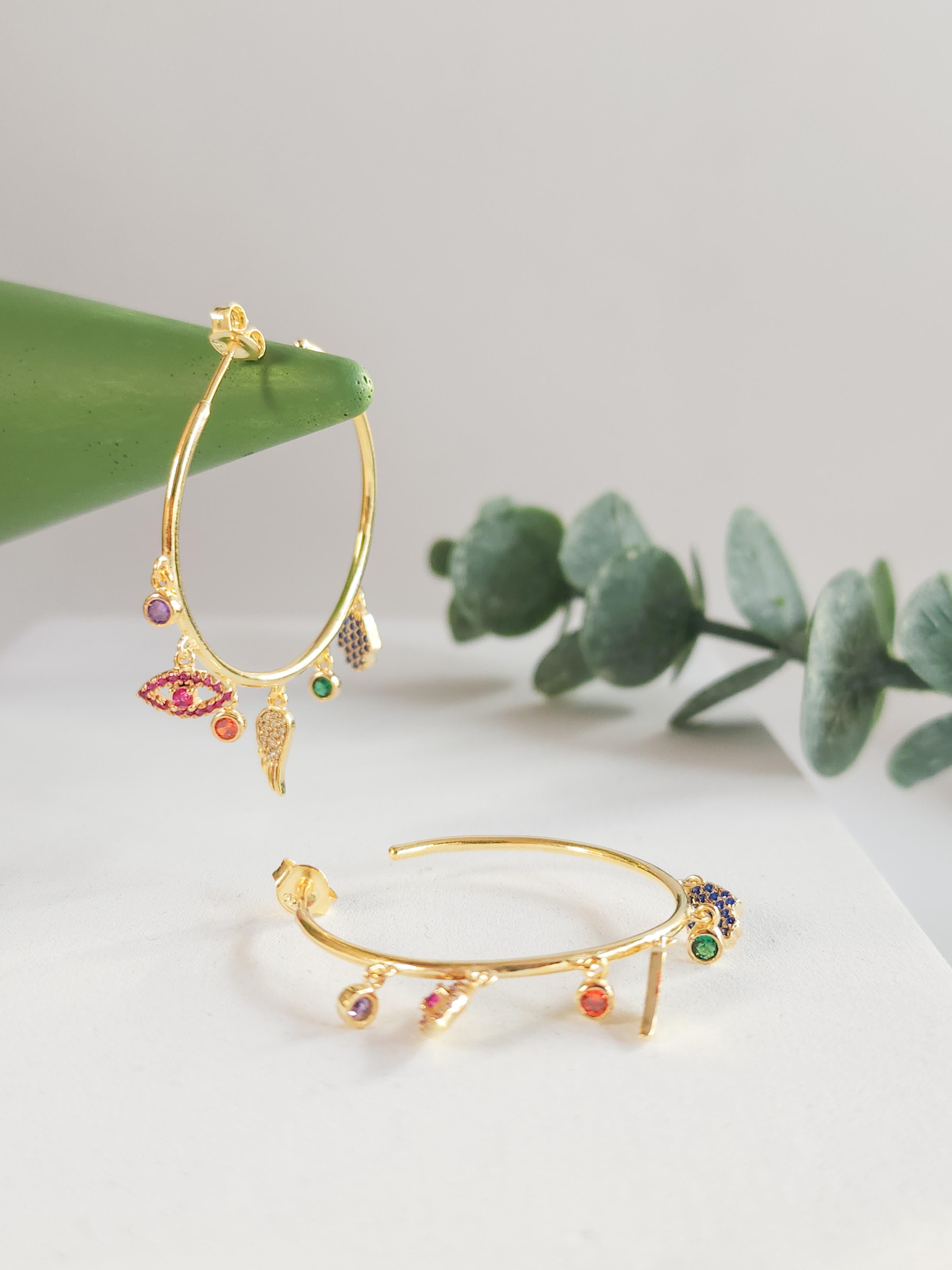 Şans Simge Çivi Küpe