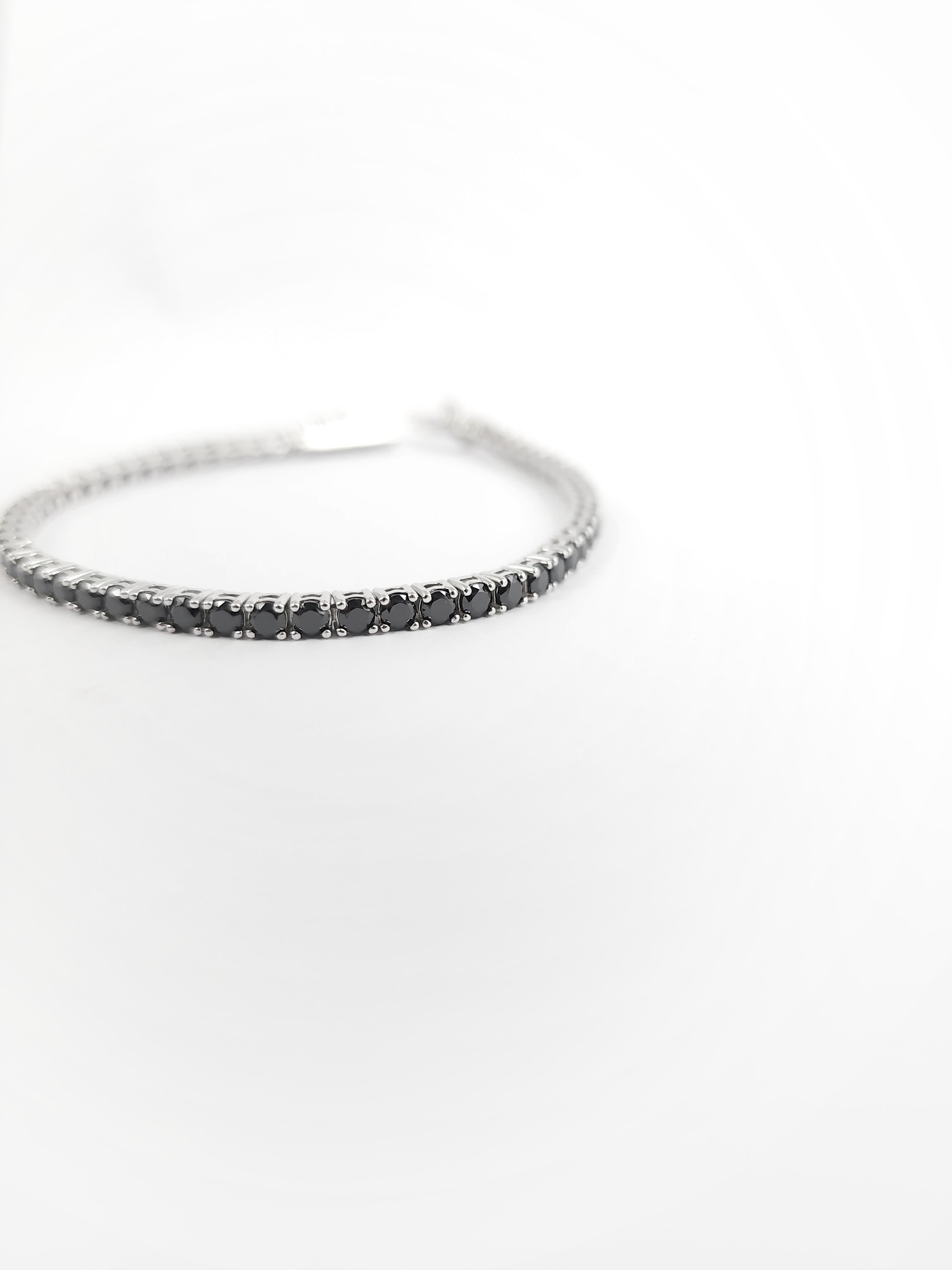 Siyah Su Yolu Bileklik