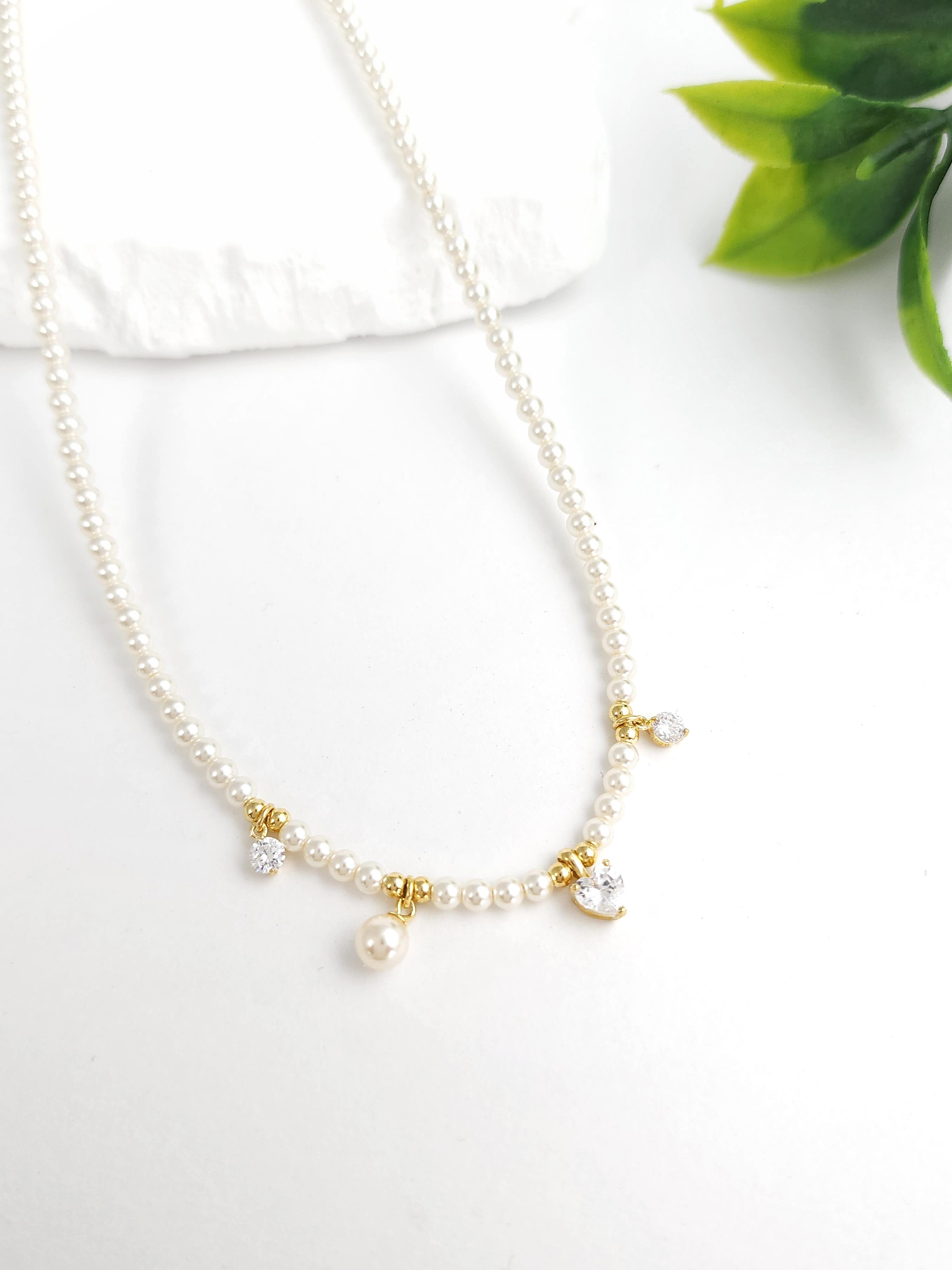 Tasarım İnci Kolye