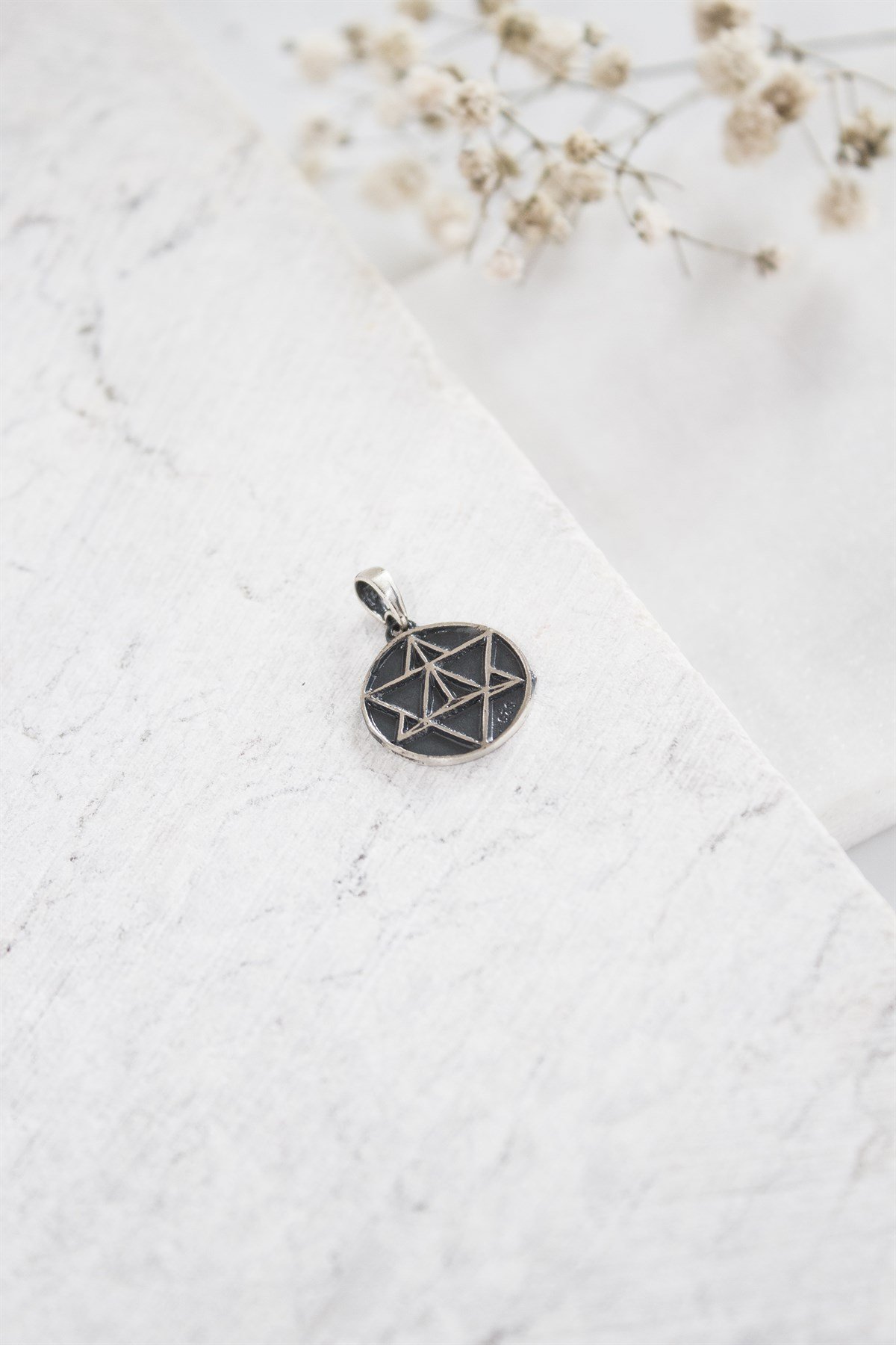 Yaşam Çiçeği Kolye Uç