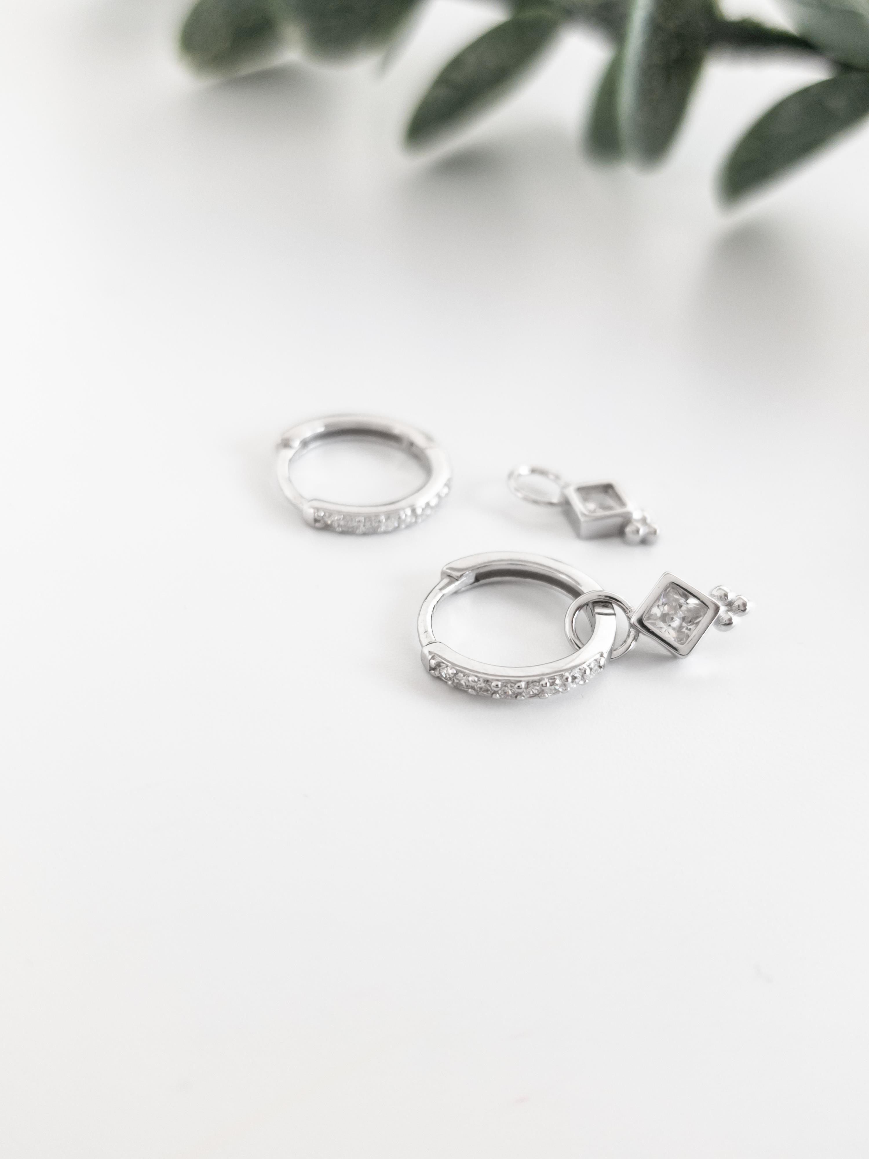 Zirkon Charm 2 Halka Küpe