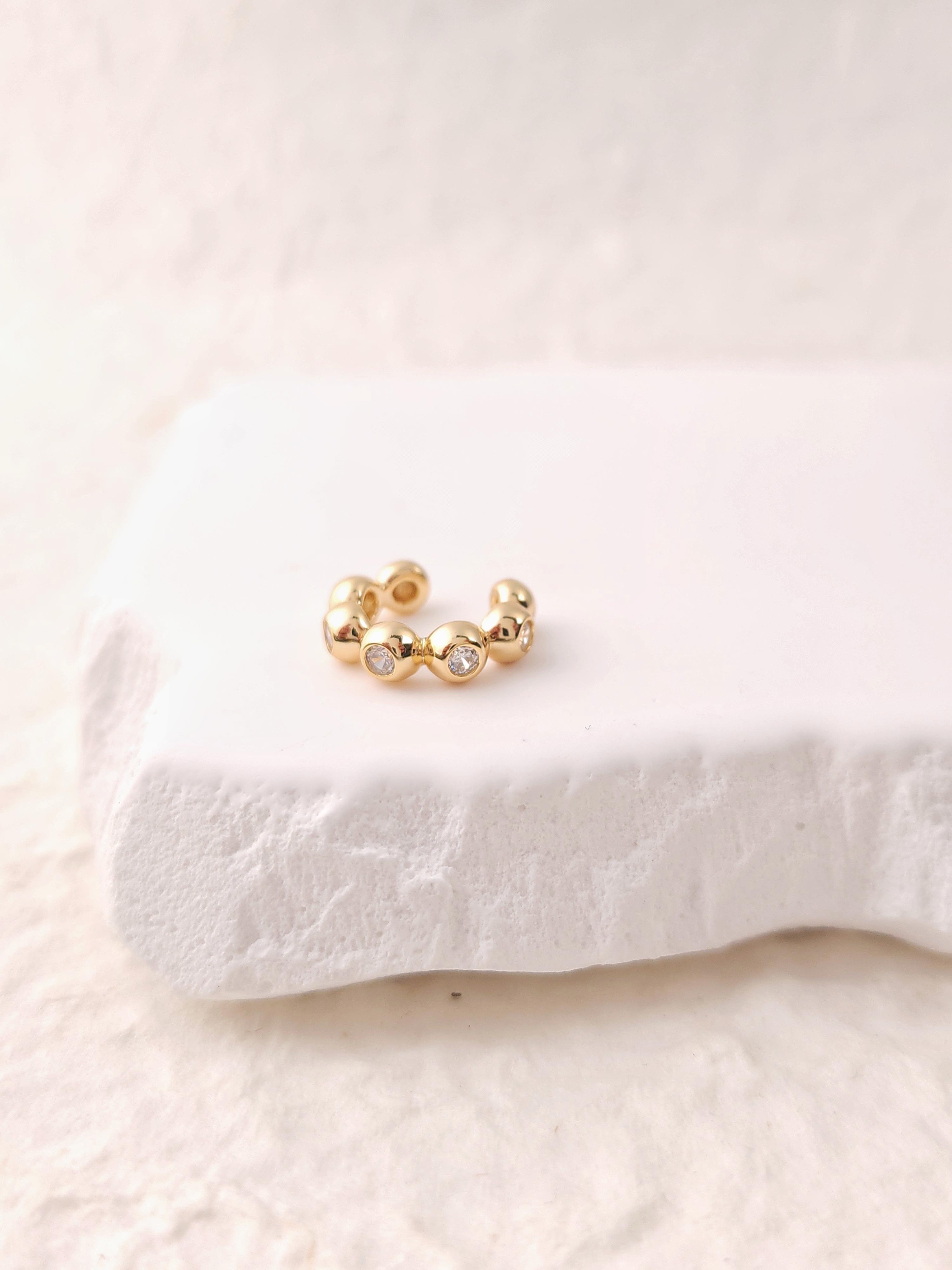 Zirkon Kıkırdak Küpe