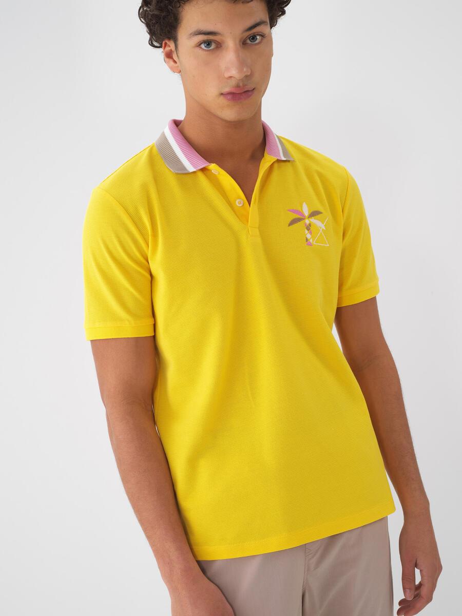 502148 T-SHIRT