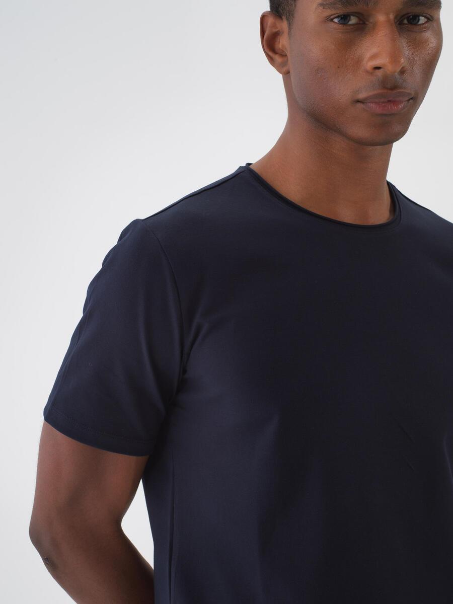 502071 T-SHIRT