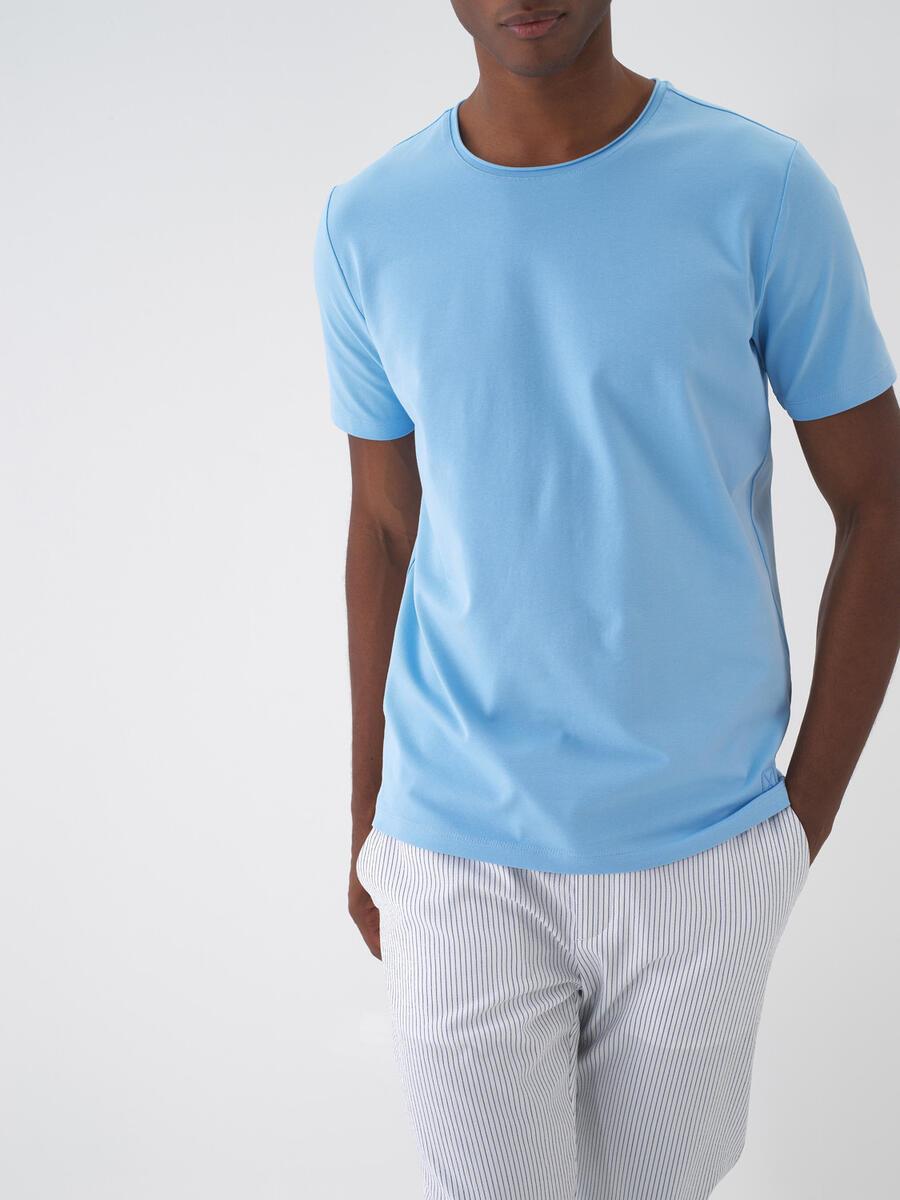 502071 T-SHIRT