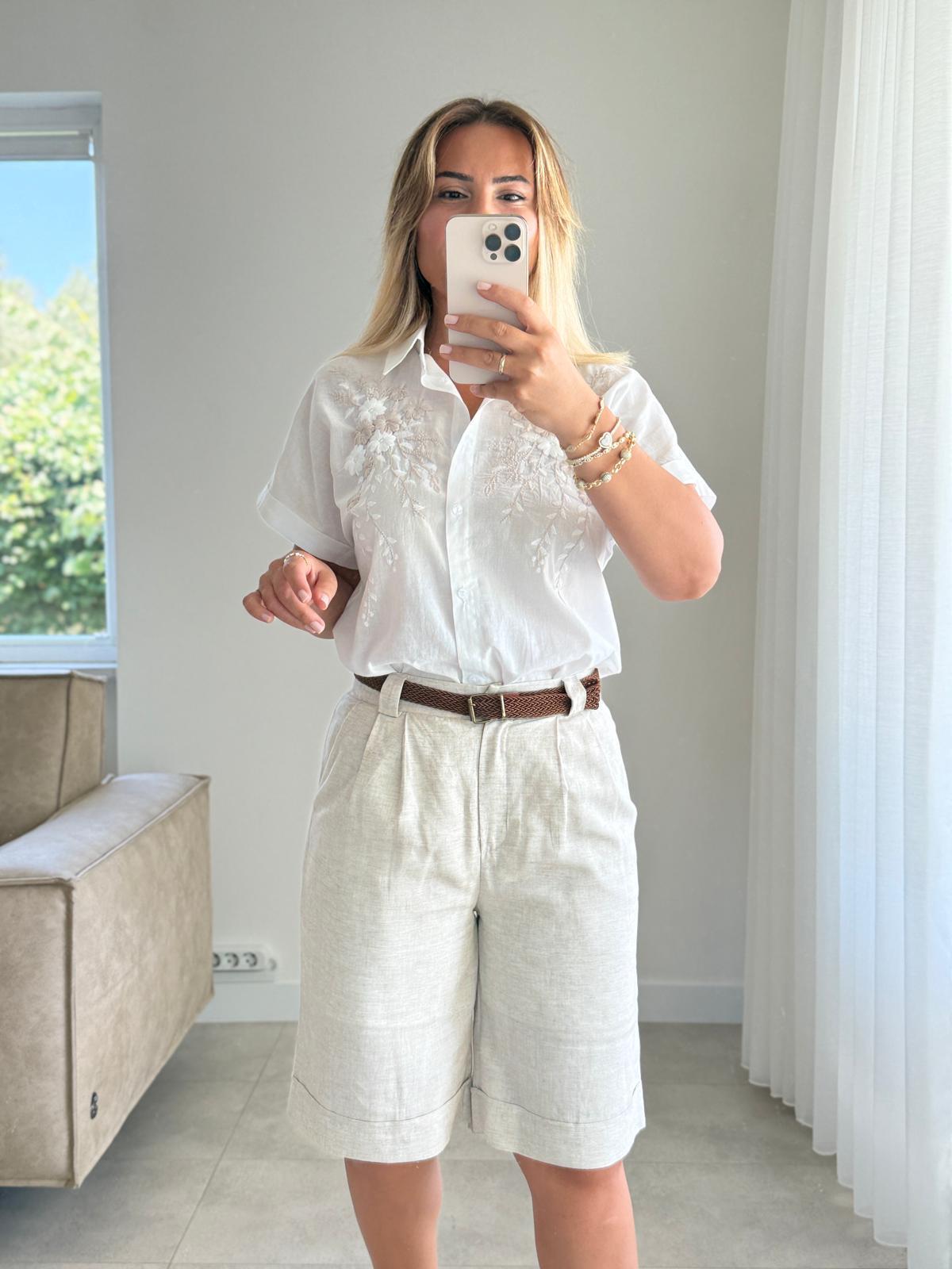 8270 Bej Kemerli Şort 