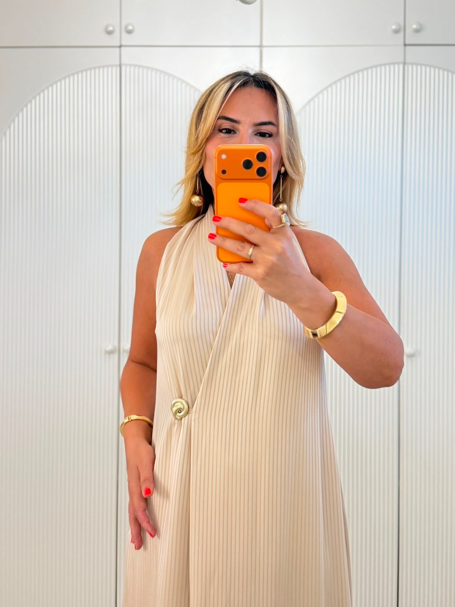 9528 Bej Gold Düğme Aksesuar Premium Elbise