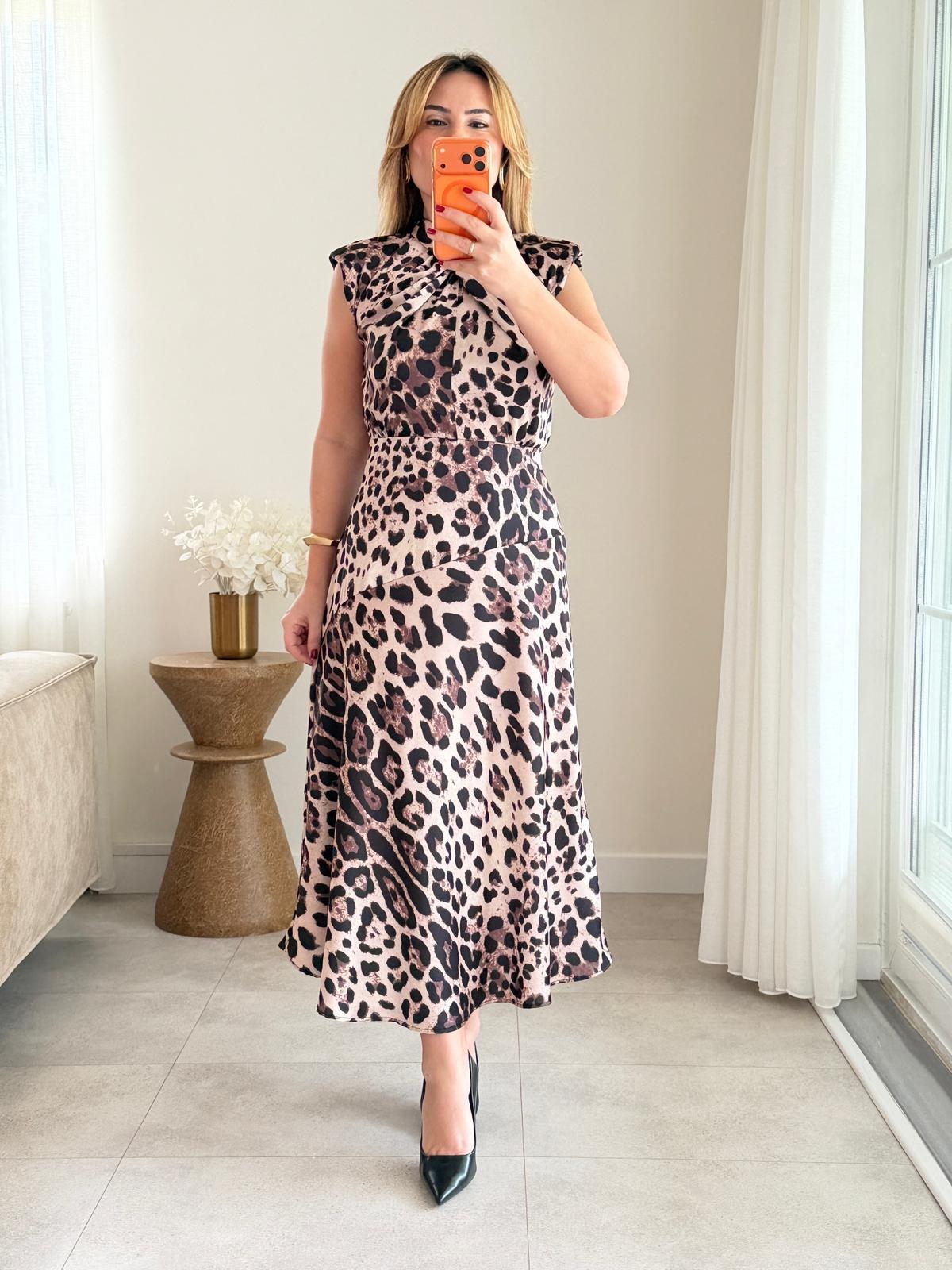 8992 Vatkalı Leopar Premium Saten Elbise