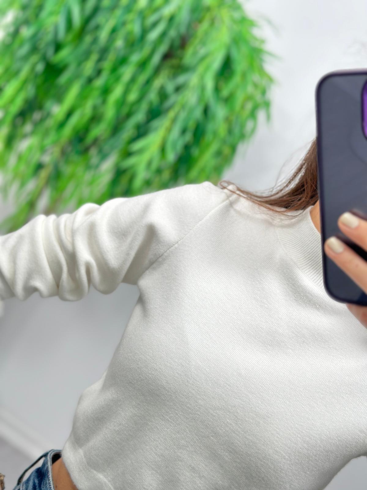 3410 Beyaz Crop Triko