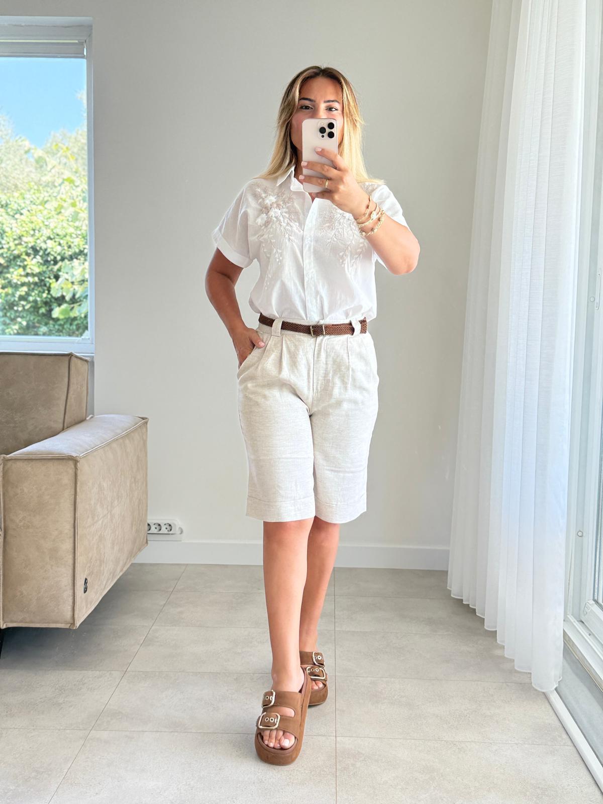 8270 Bej Kemerli Şort 