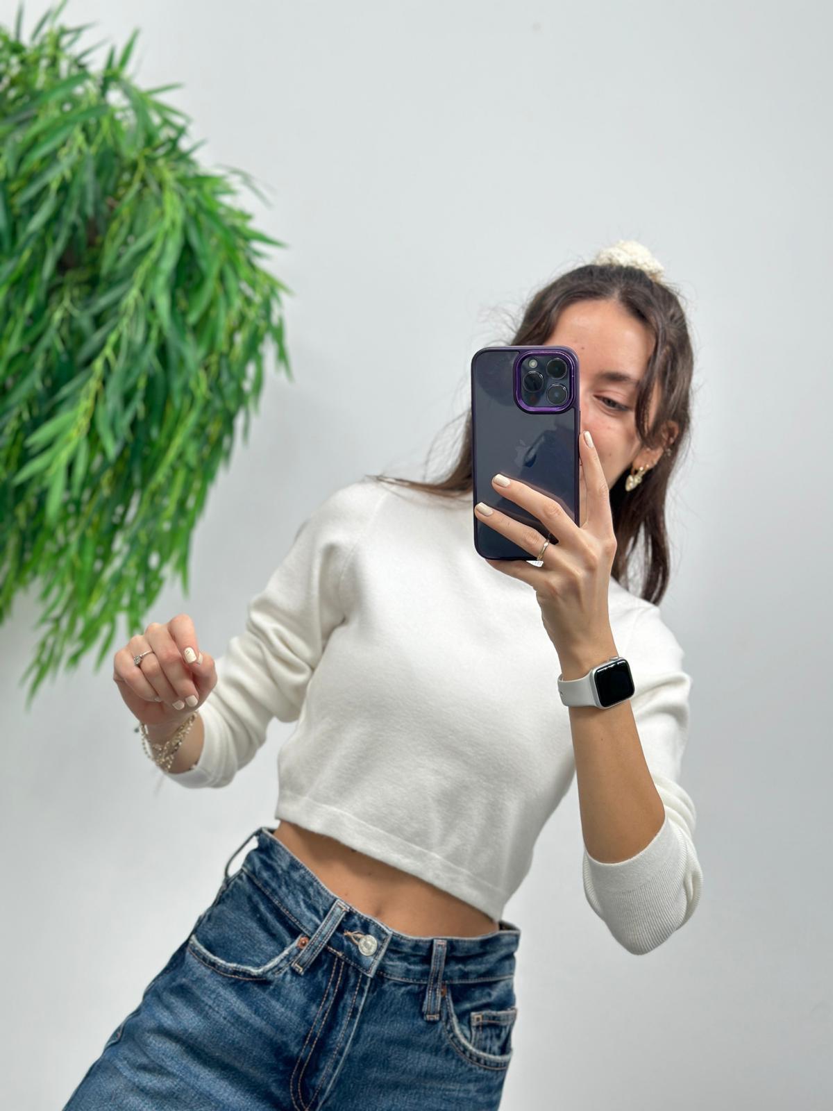 3410 Beyaz Crop Triko