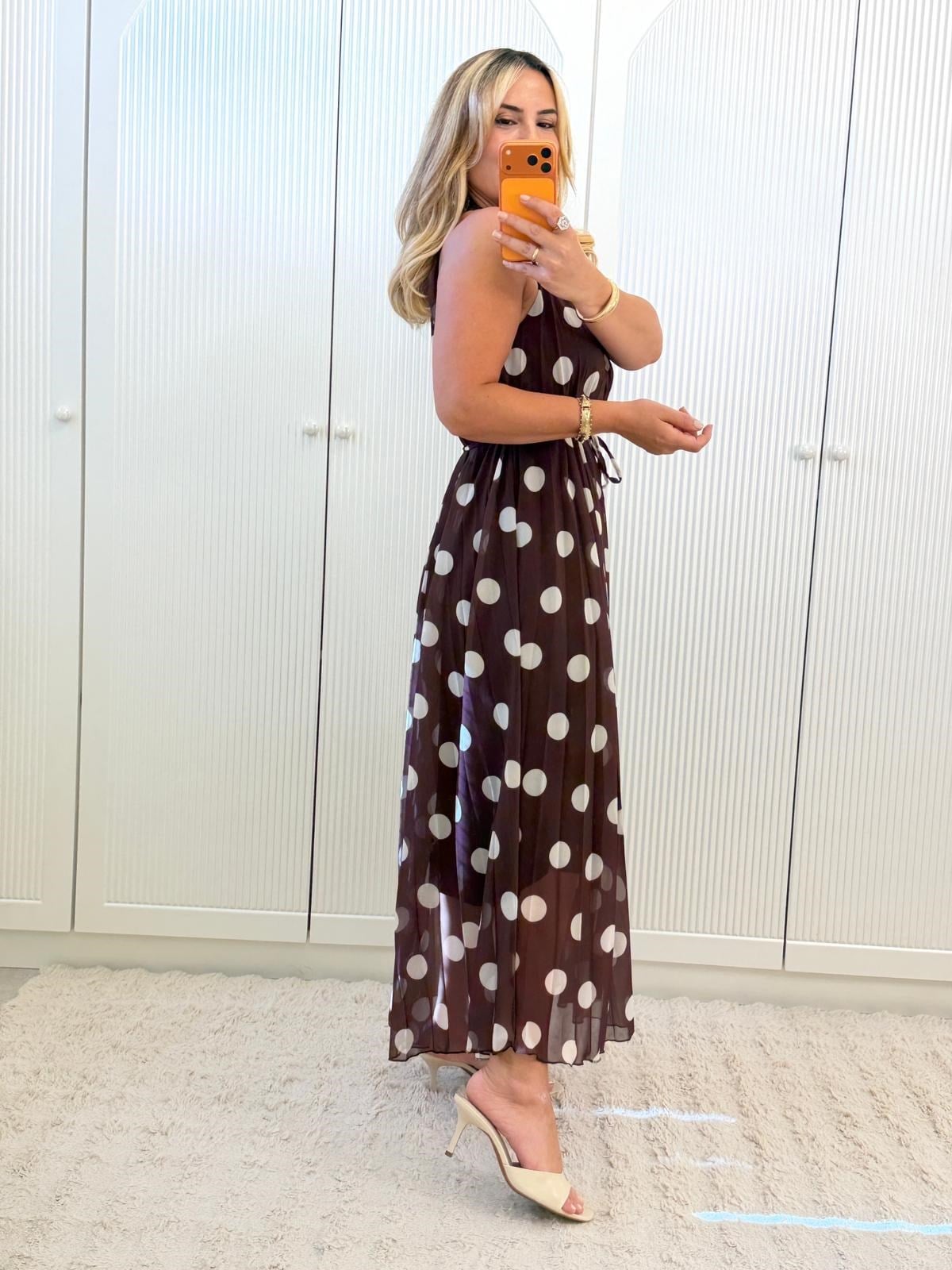 9432 Kahve Halter Yaka Piliseli Şifon Elbise
