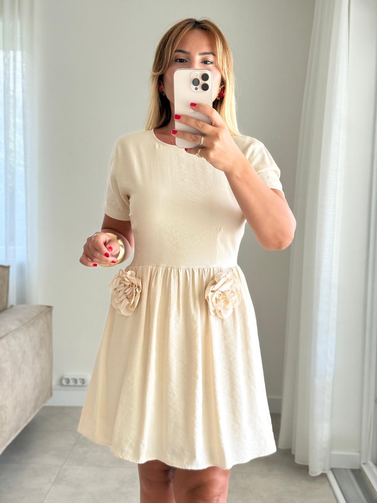 6430 Krem Gül Detay Elbise