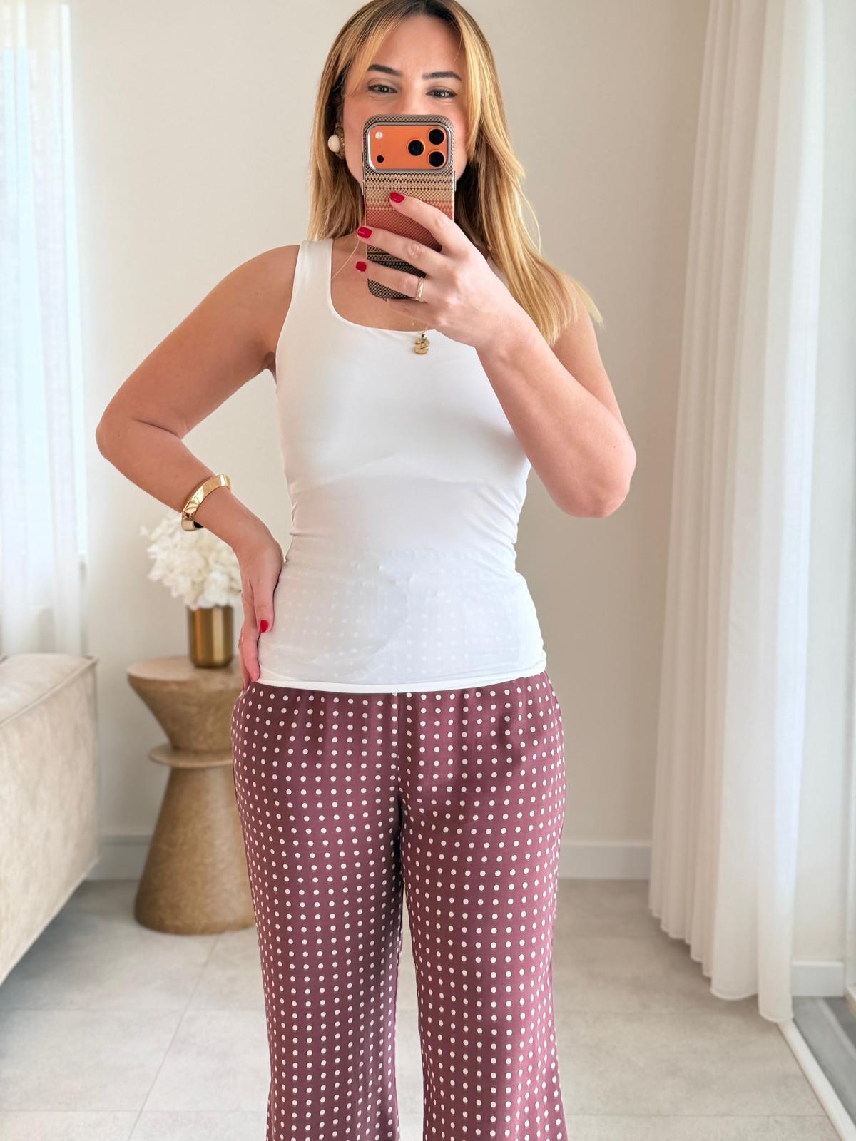 8974 Ekru Kare Yaka Atlet