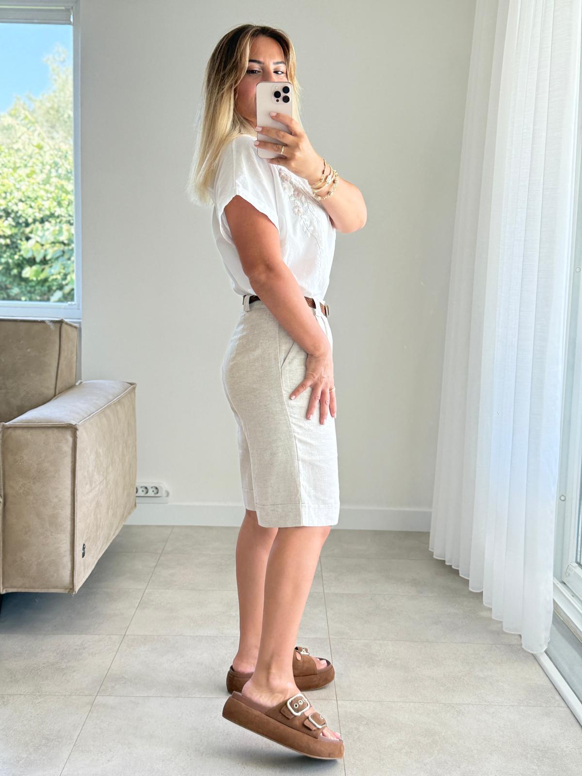 8270 Bej Kemerli Şort 