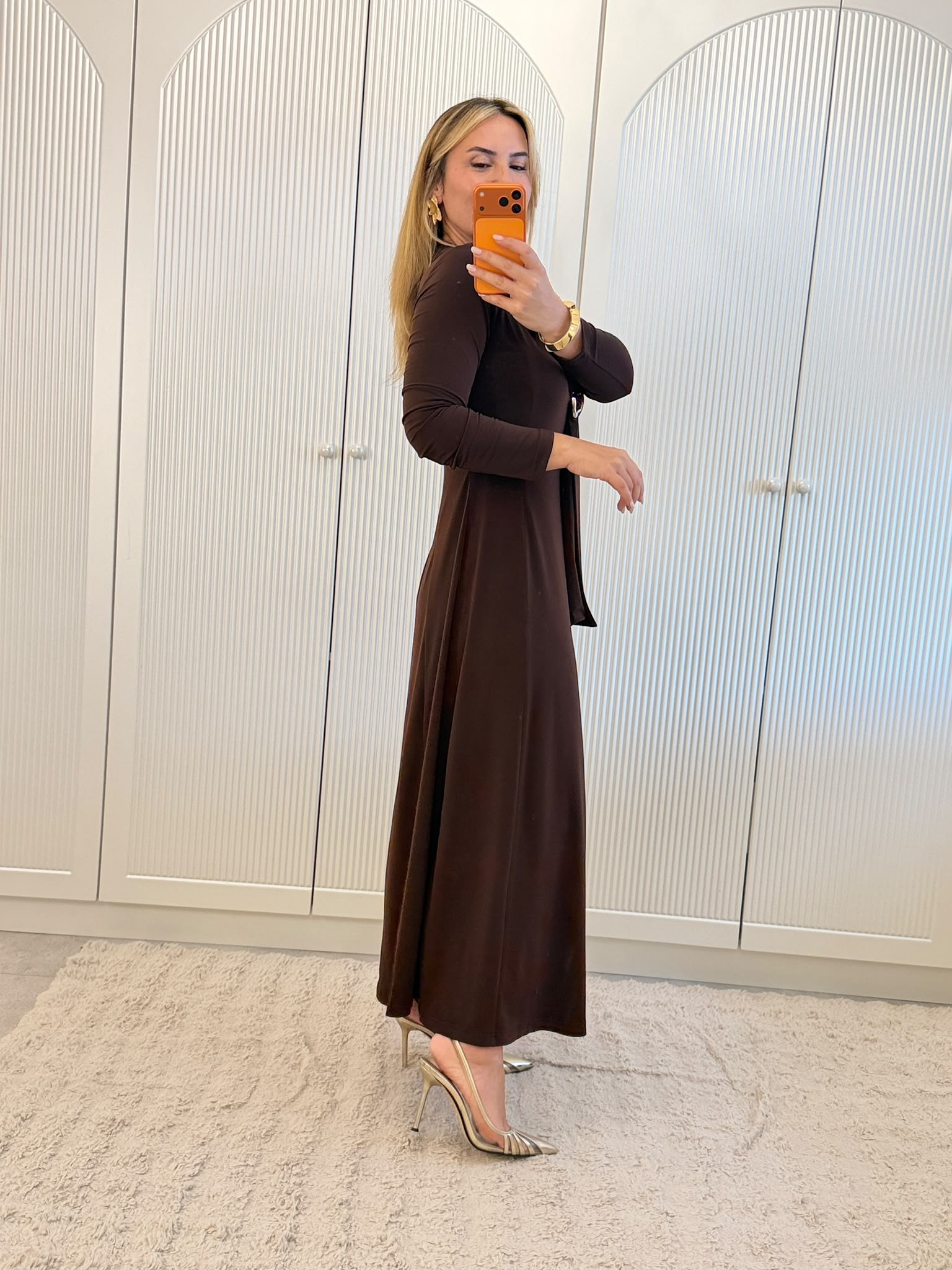 9839 Kahve Kendinden Fularlı Elbise