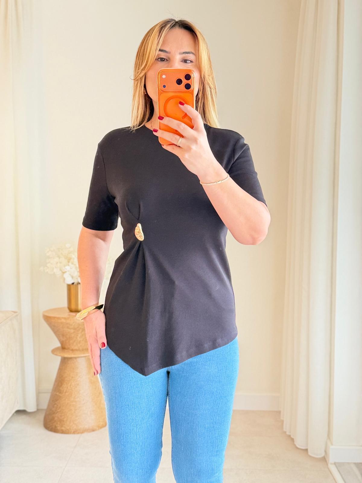 9011 Siyah Toka Detay Tişört