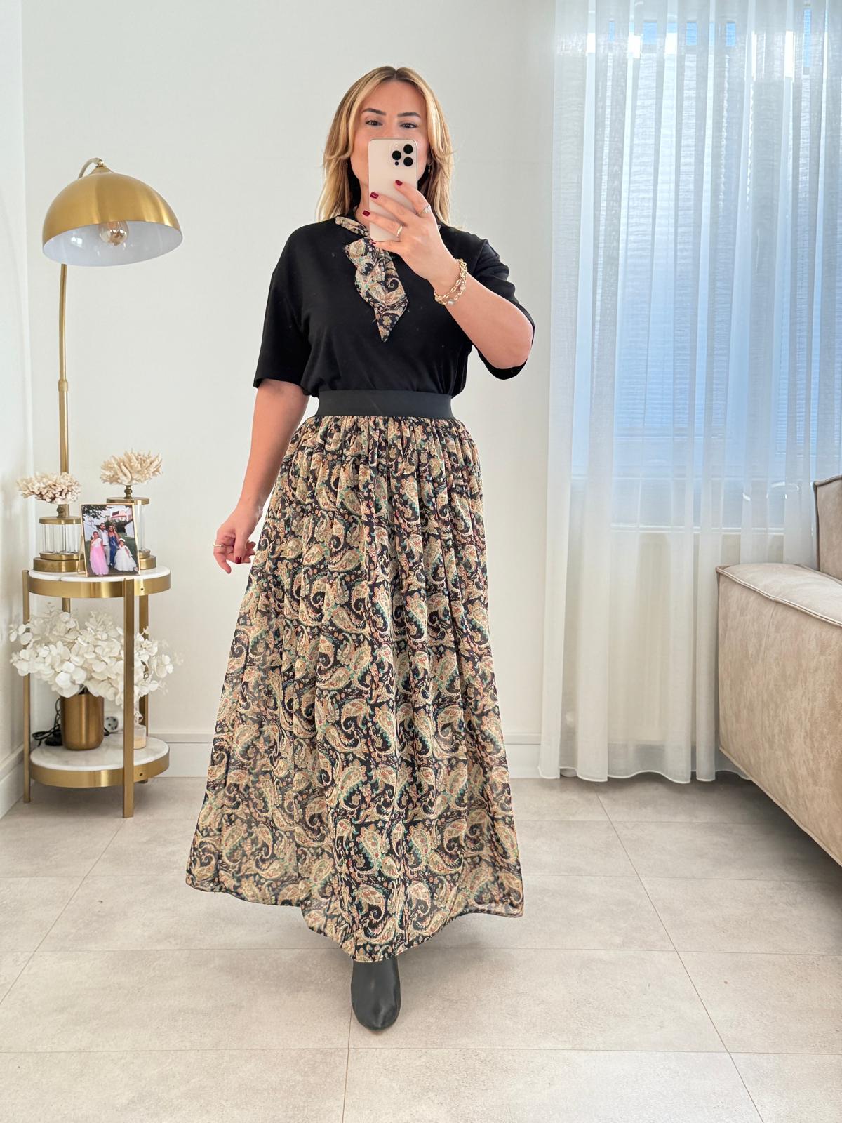 8744 Fularlı Basic Tshirt