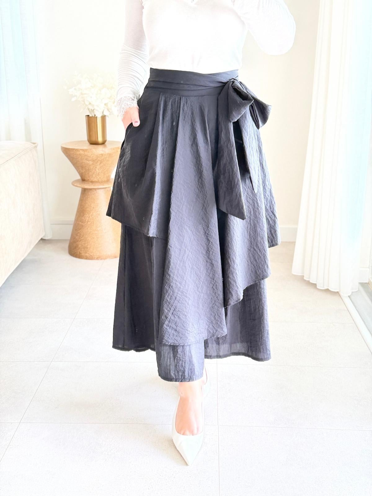 8997 Siyah Pantolon Etek